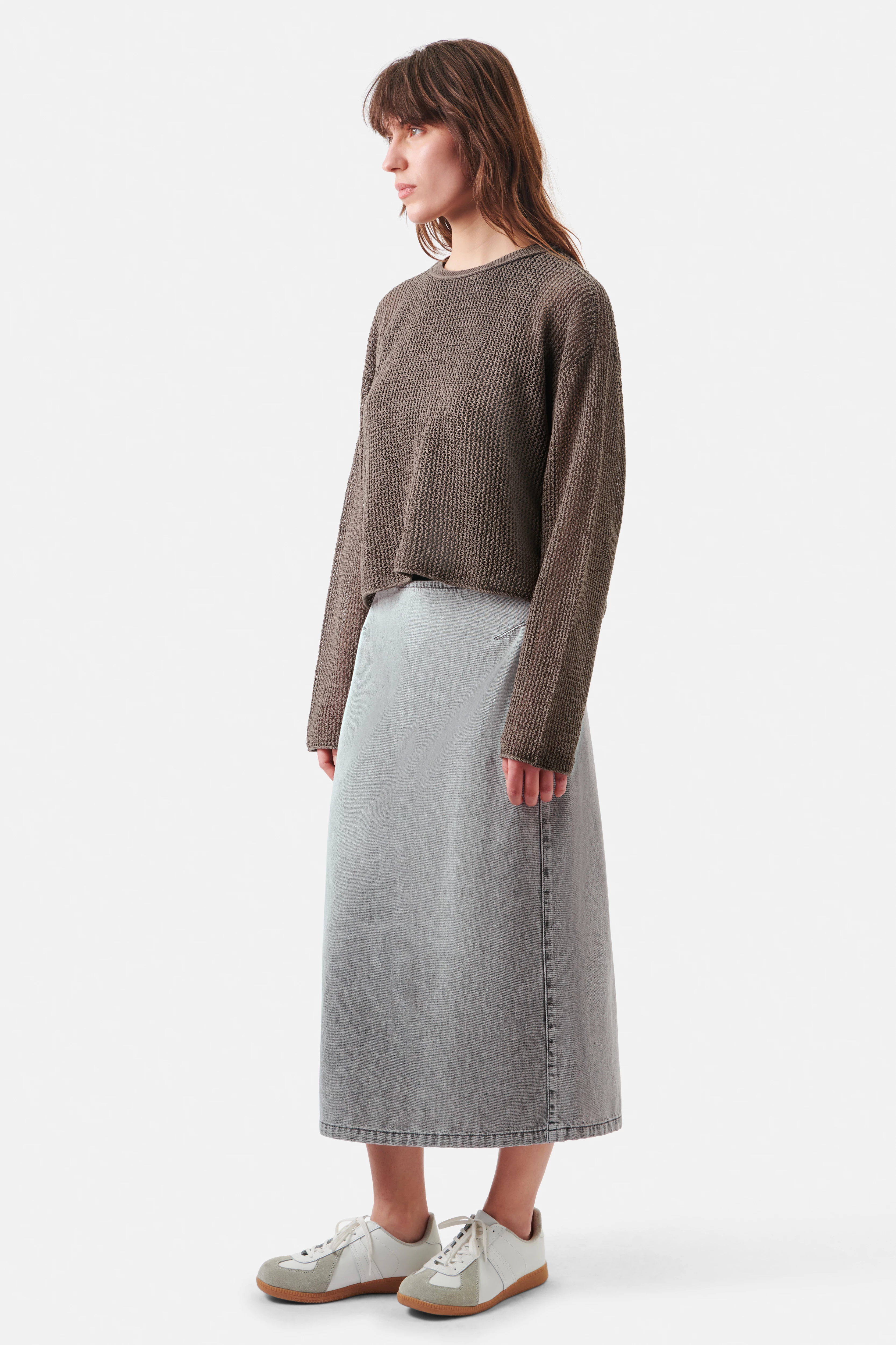 IMENY - Verkürzter Pullover in Bändchengarn - Damen - braun - Freisteller Platzhalter