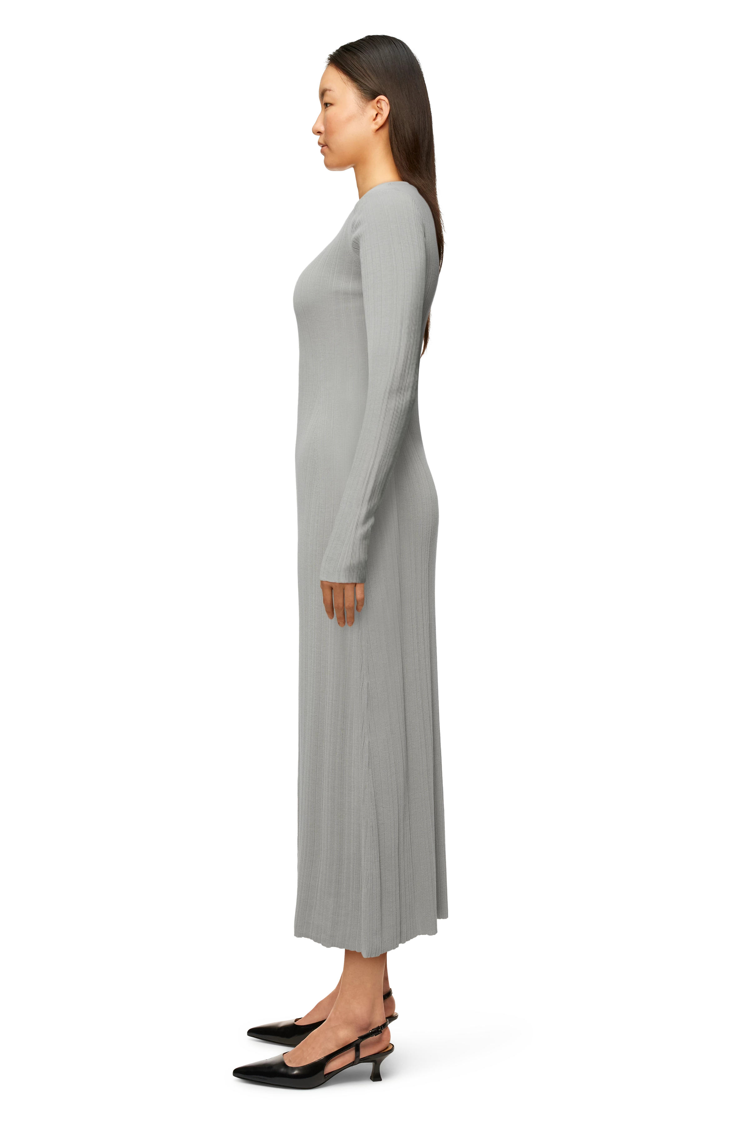 LIALE - Feminine knitted dress in cotton - women - beige - Ganzkörper-Frontansicht