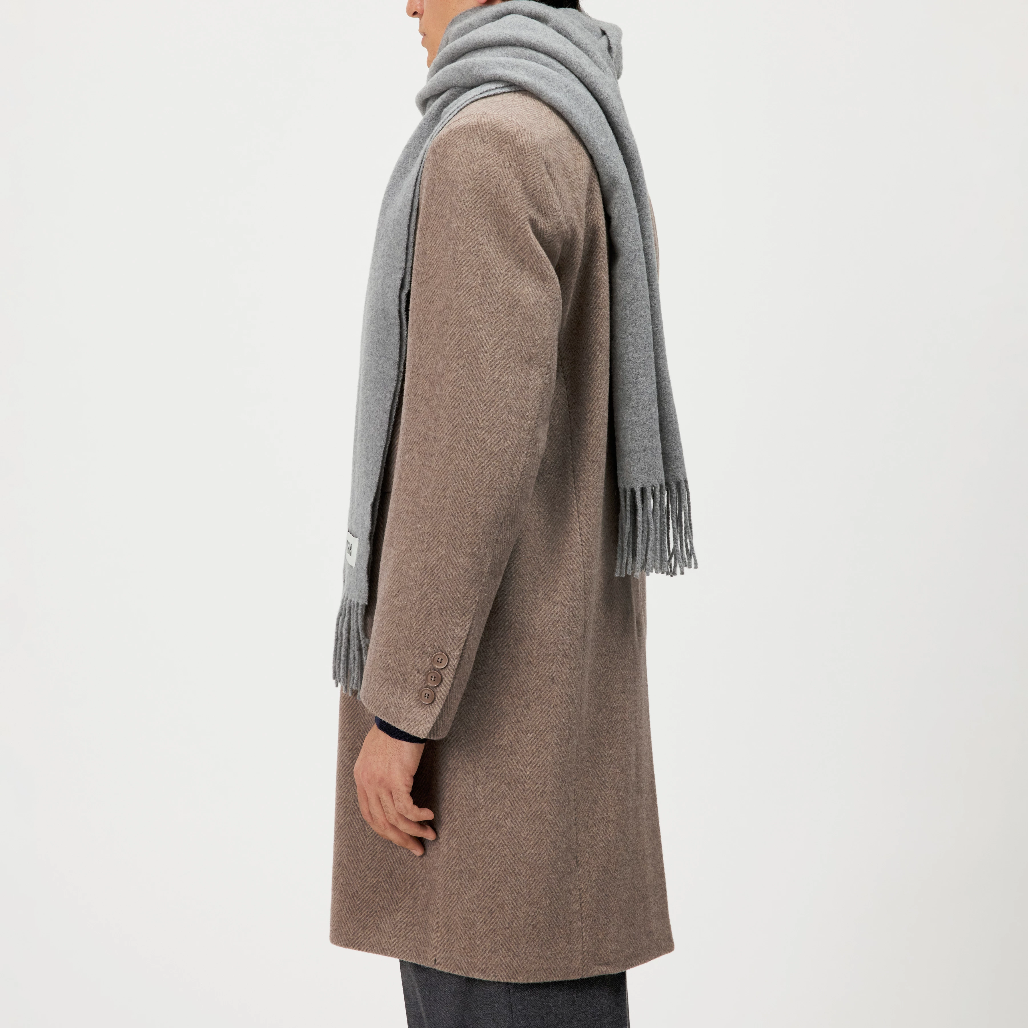 GAZE_4 - Schal in Wolltwill - Unisex - grau - Seitenansicht