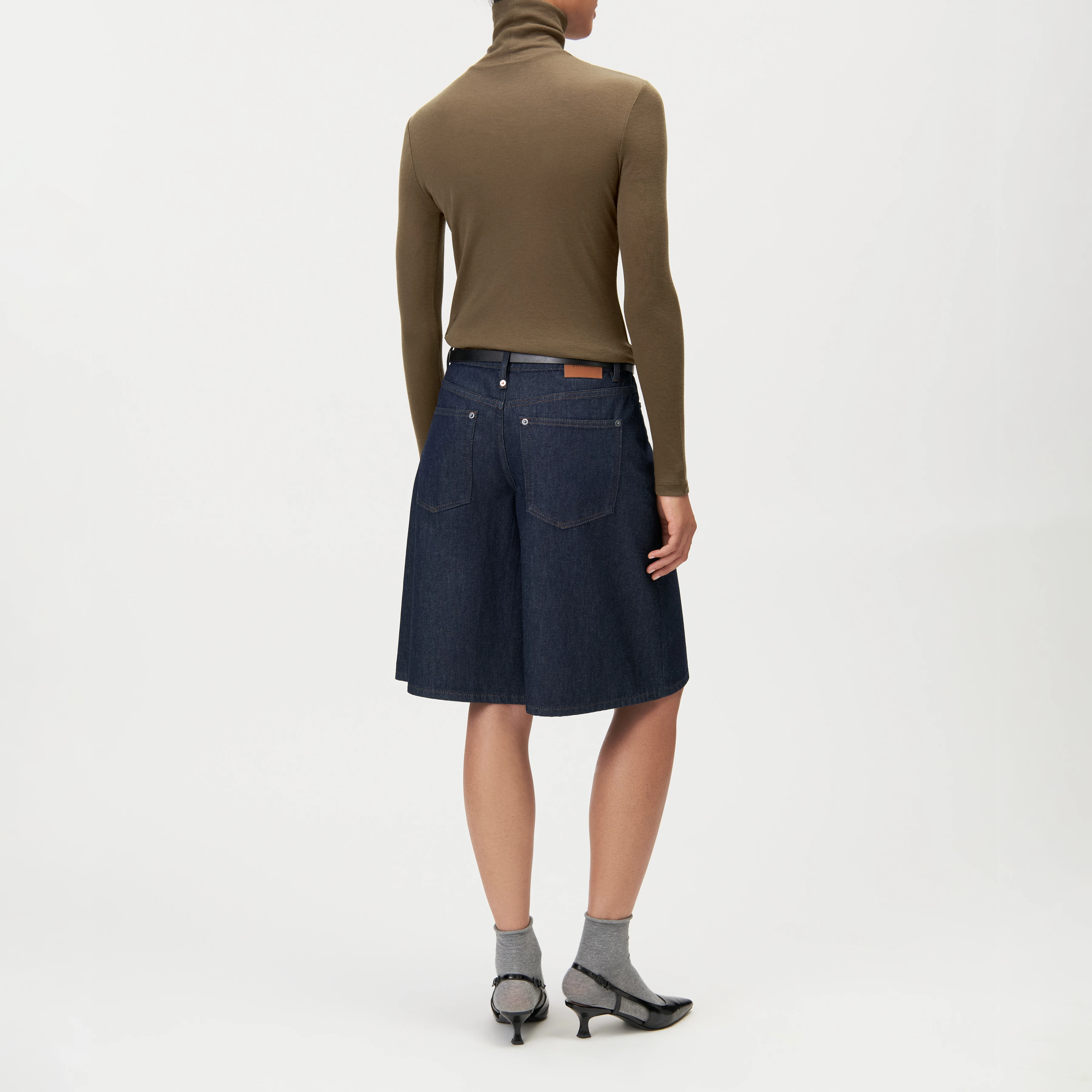 ZERAFNE - Slim long sleeve in lyocell-wool blend - women - green - Rückansicht