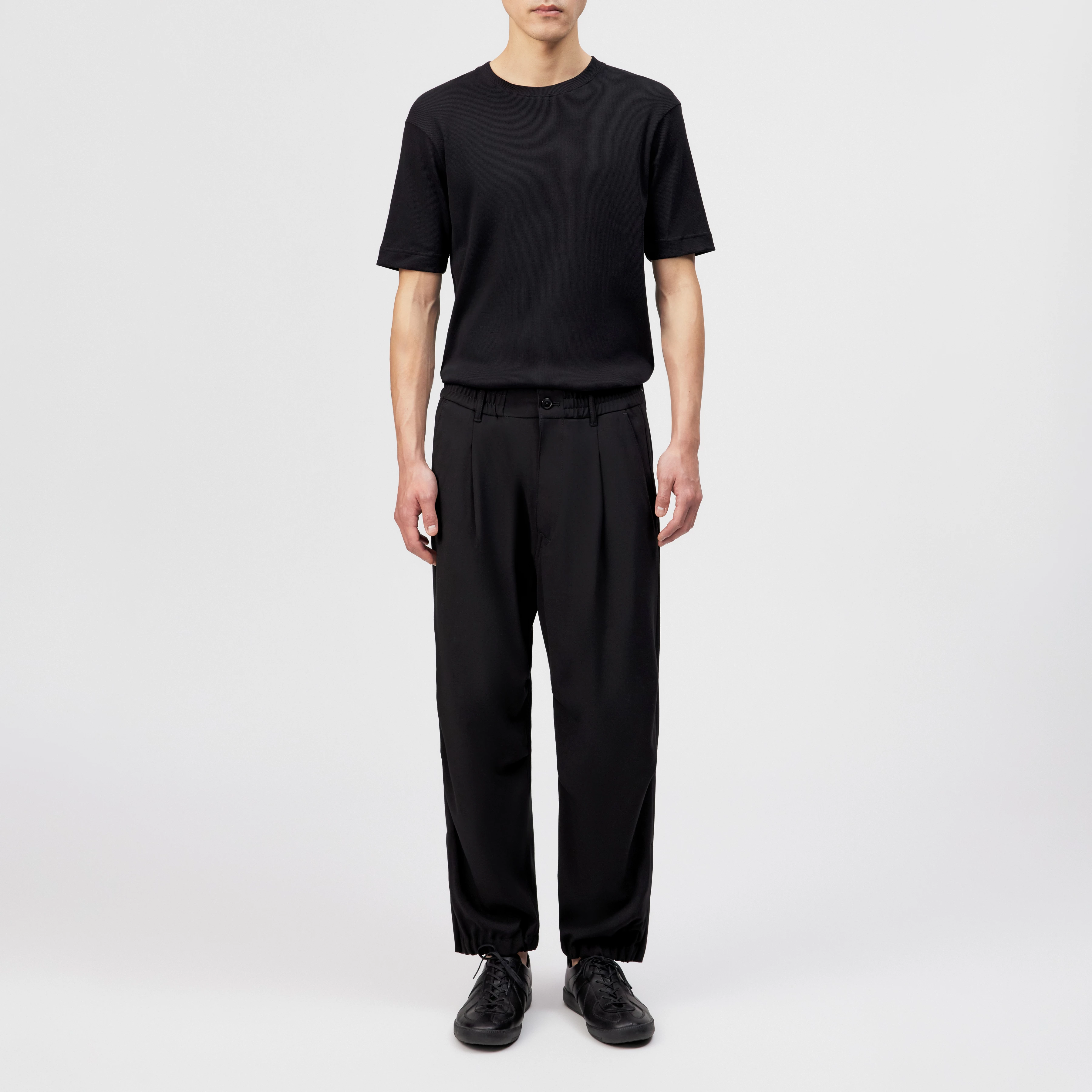 LIROG - Utility trousers in gabardine - men - Natural Aluminium - Ganzkörper-Frontansicht