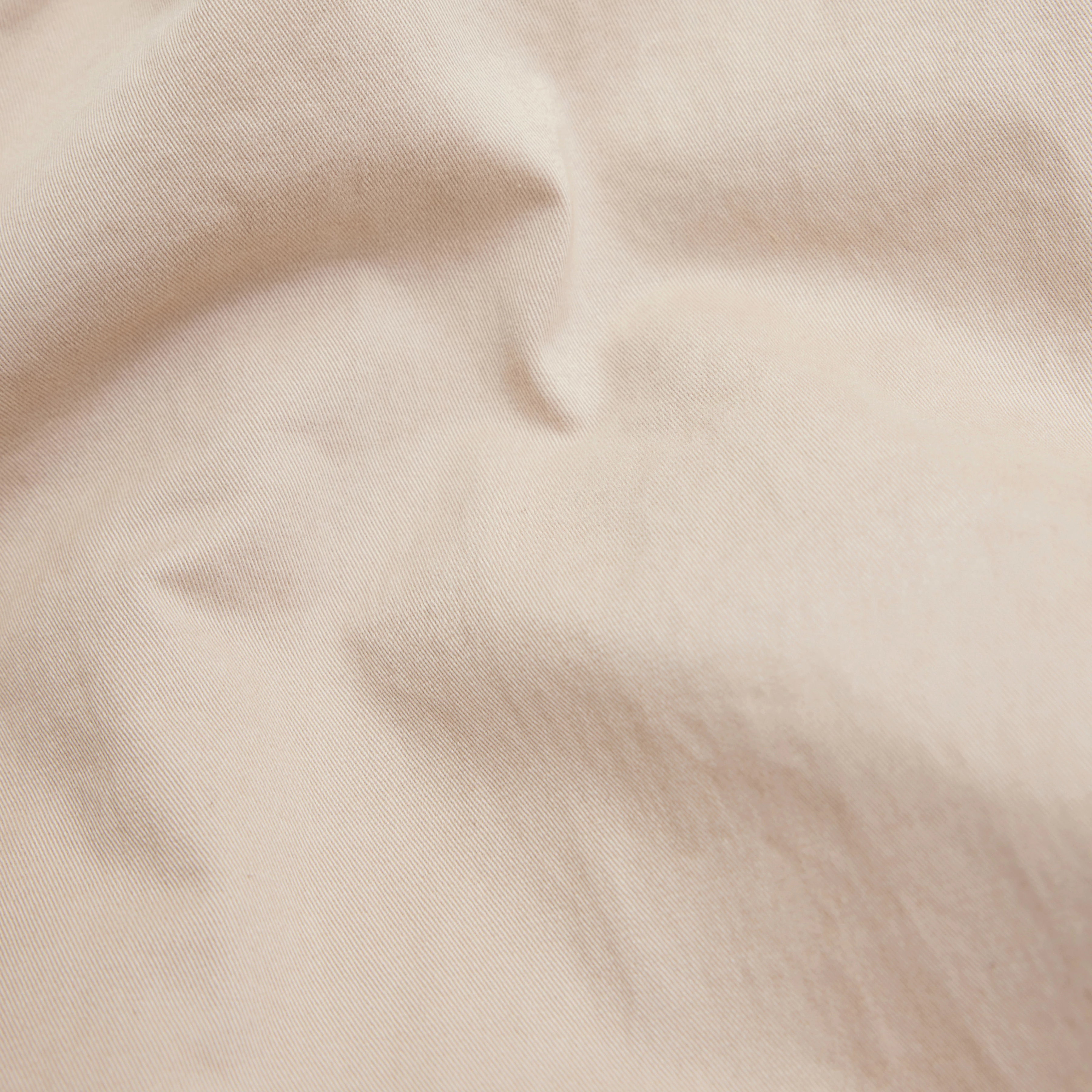 KARYKO - Chino in softer Baumwoll-Qualität - Herren - beige - Materialbild (B2C)