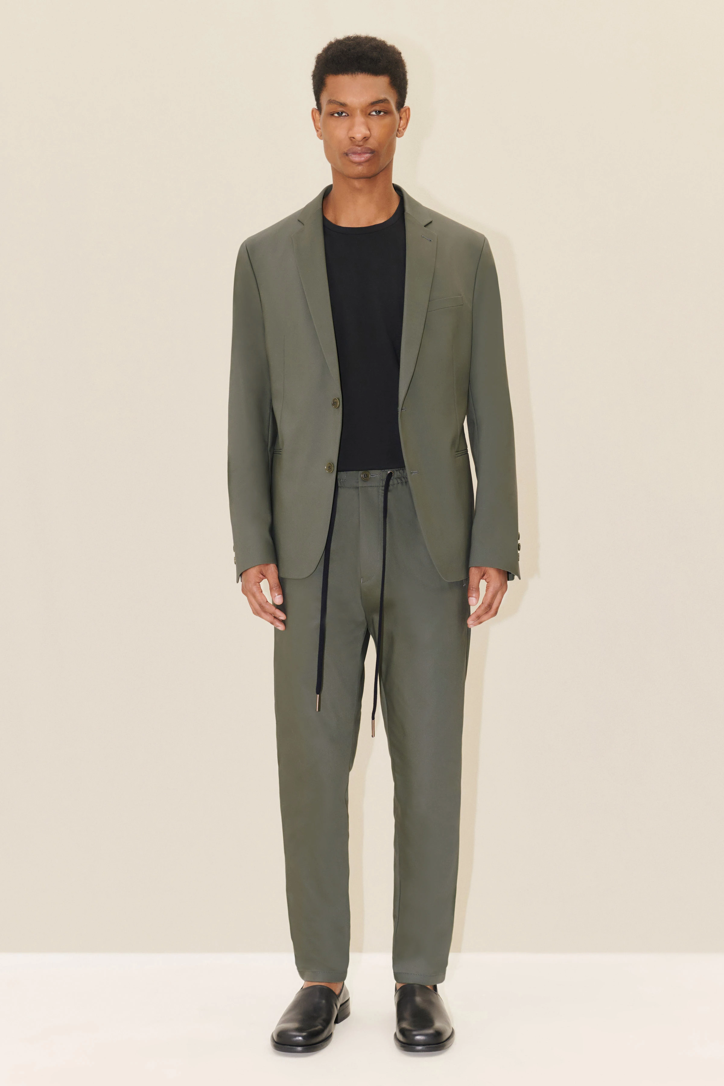 HORLEY - slim fit jacket with falling reverse in technostretch satin - men - green - Ganzkörper-Frontansicht