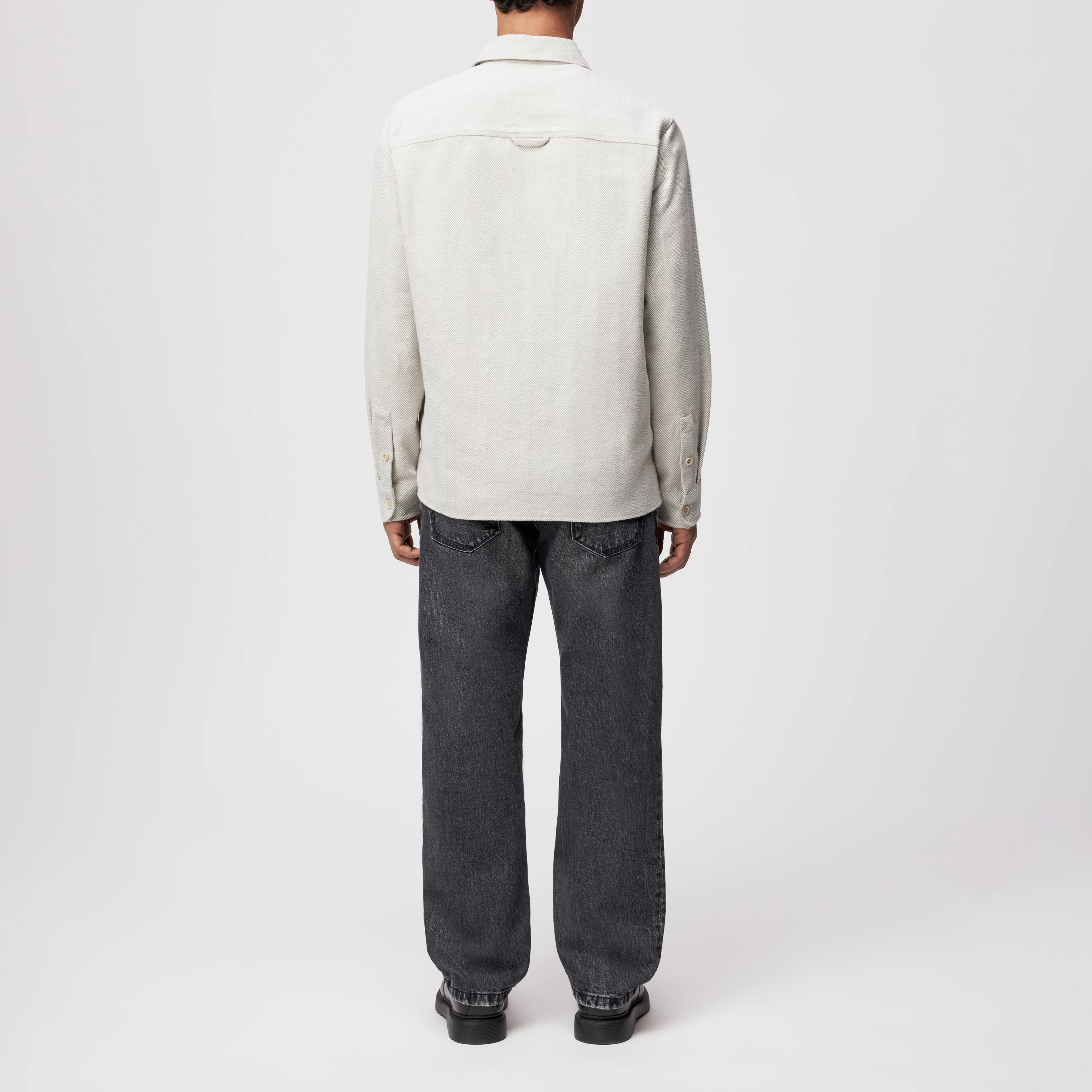 GUNRAY - Relaxed Fit Overshirt in Herringbone - Herren - beige - Rückansicht