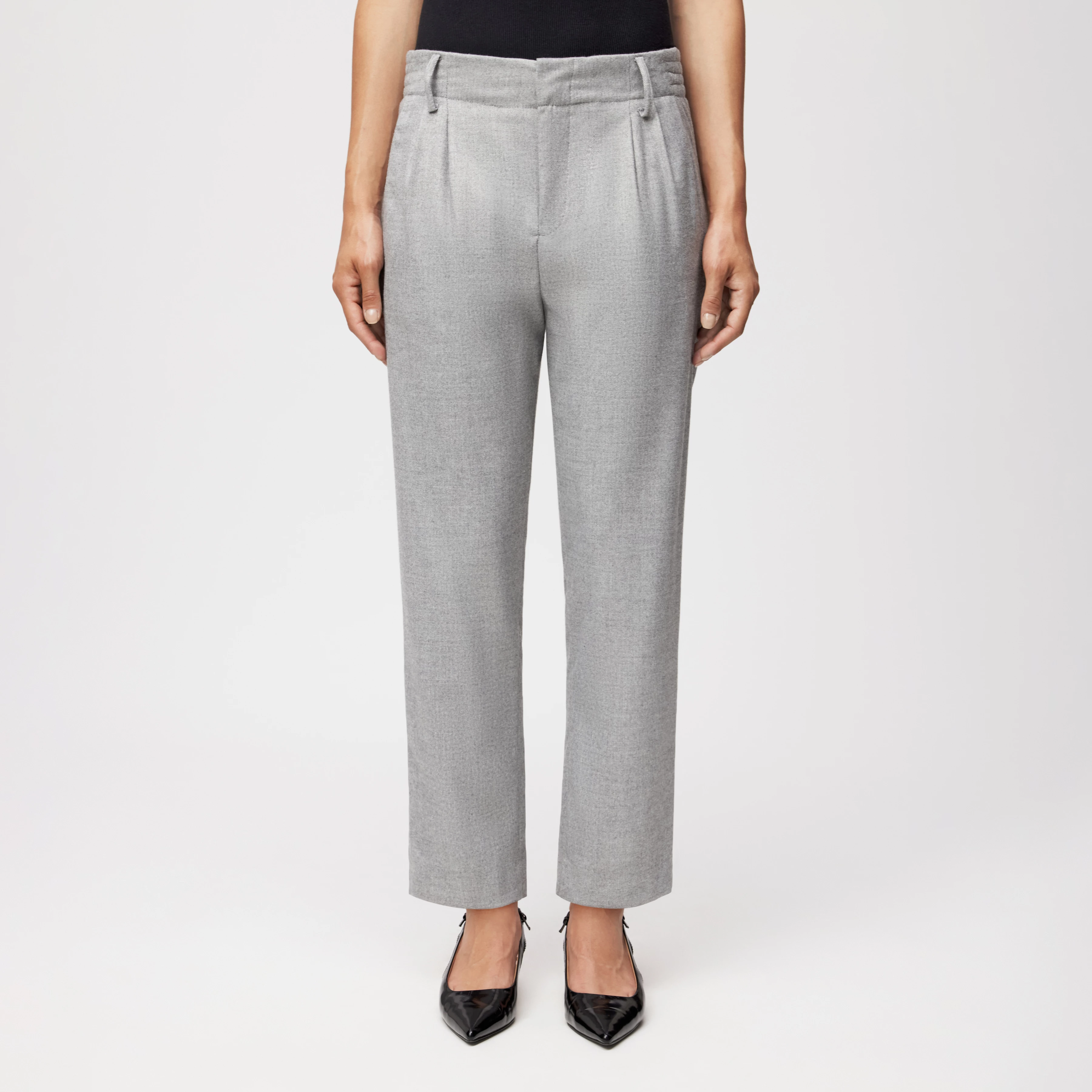 DISPATCH_0 - Pleated trousers in soft flannel - women - grey - Frontansicht