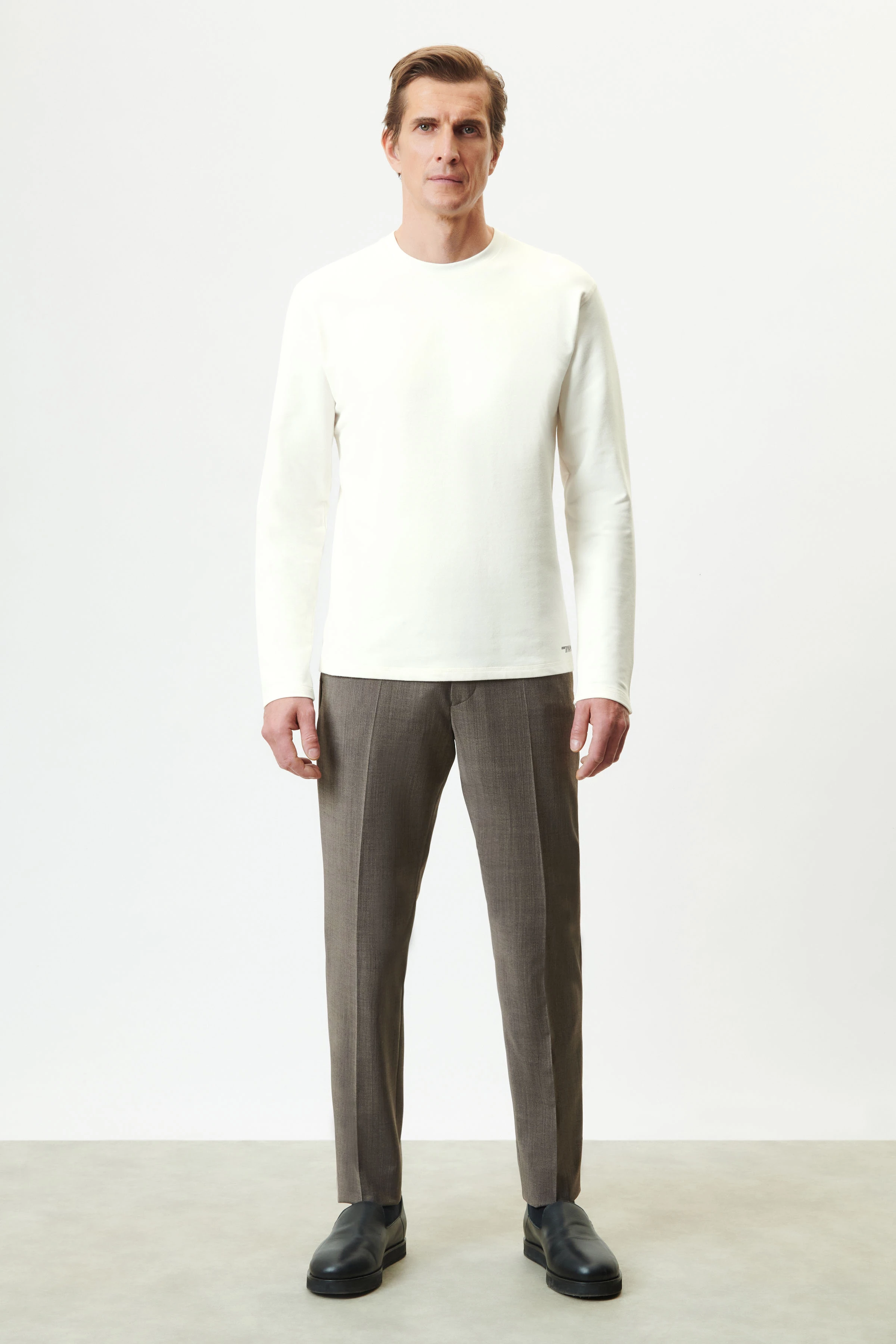 IDIR - Sweatshirt in cotton-viscose blend - men - off white - Ganzkörper-Frontansicht