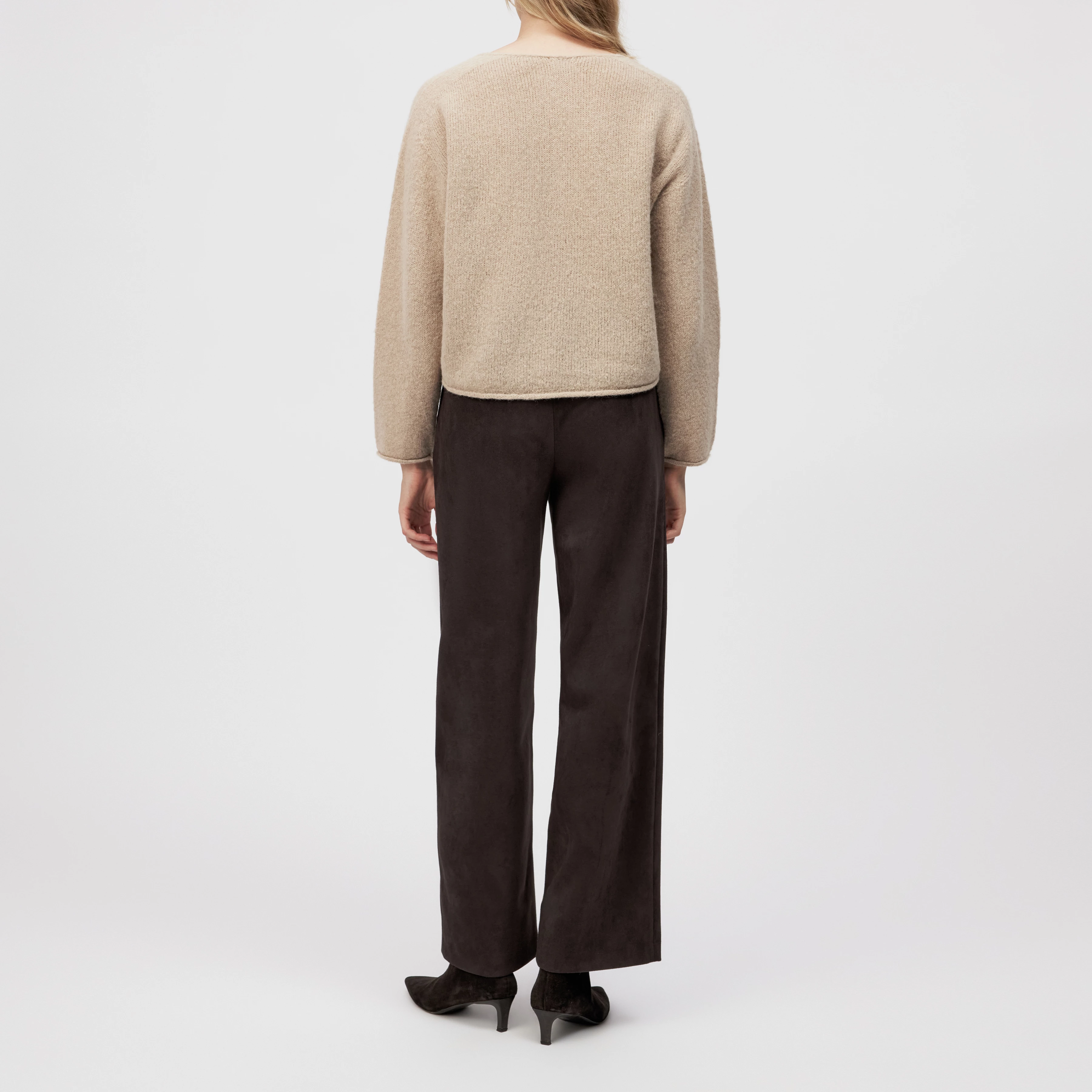 SOMAIJA - Oversized sweater in luxurious alpaca blend - women - beige - Rückansicht