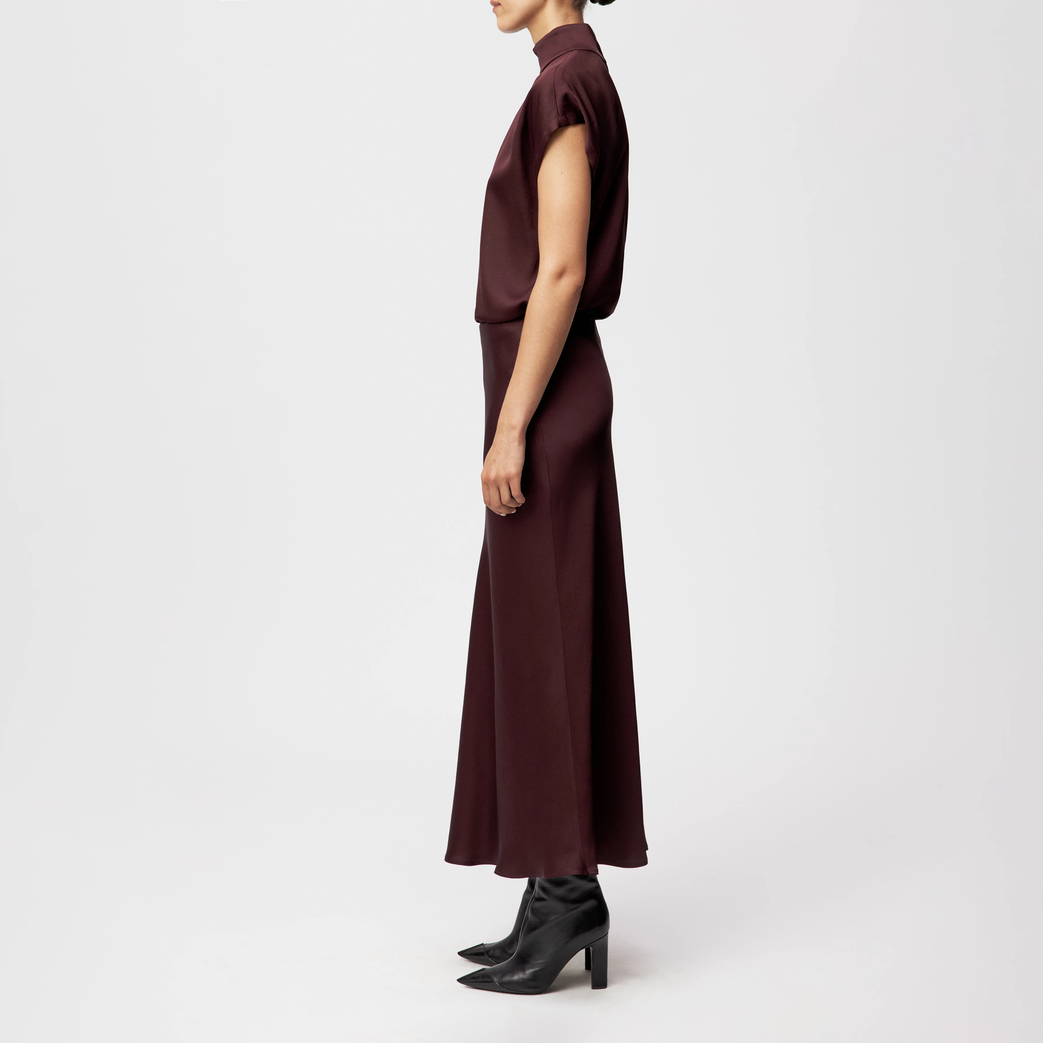 NEVIDA - Slips-Skirt in Maxilänge in Satin - Damen - rot - Seitenansicht