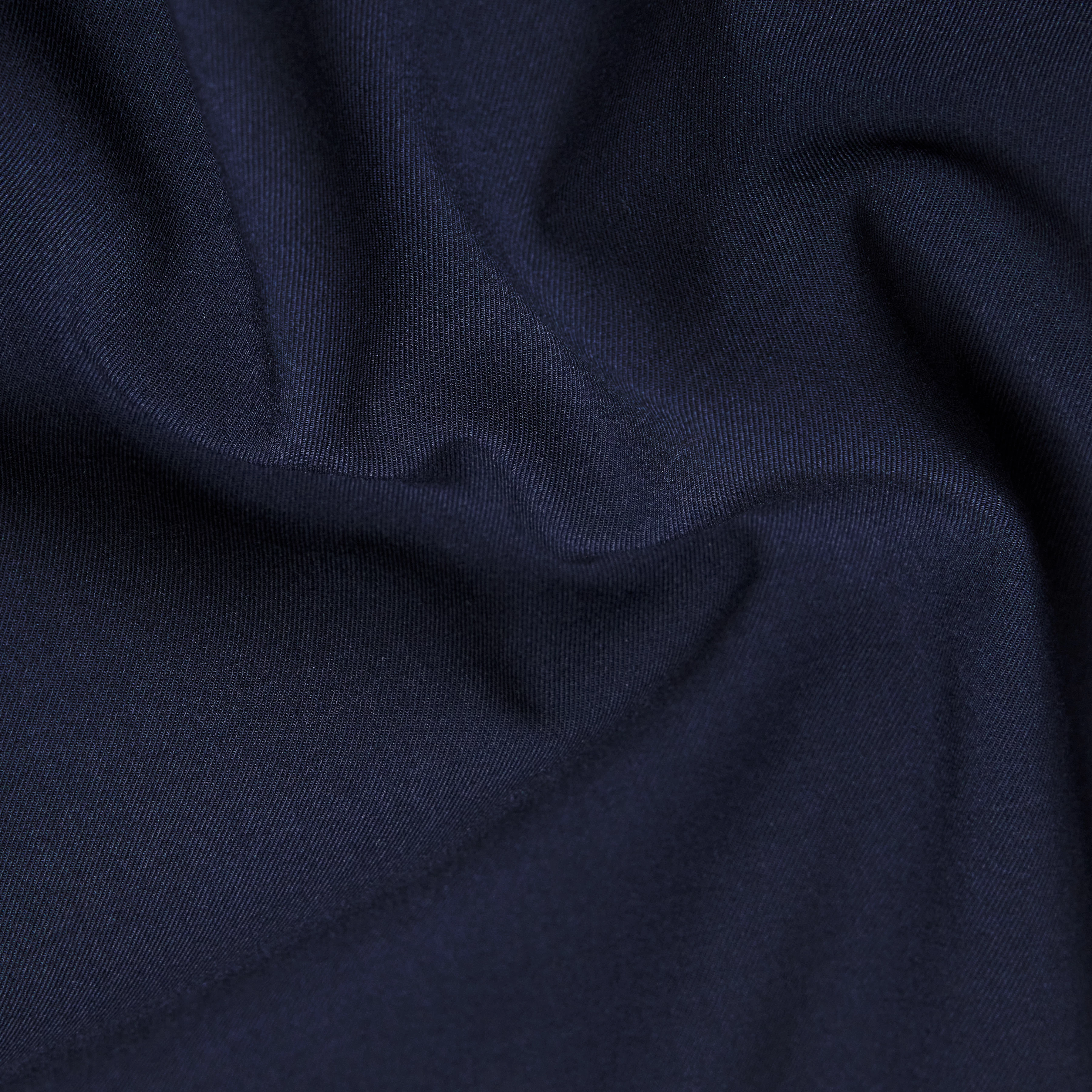 LEEK_WIDE - Relaxed fit broek met bandplooien van gabardine - heren - blauw - Materialbild (B2C)