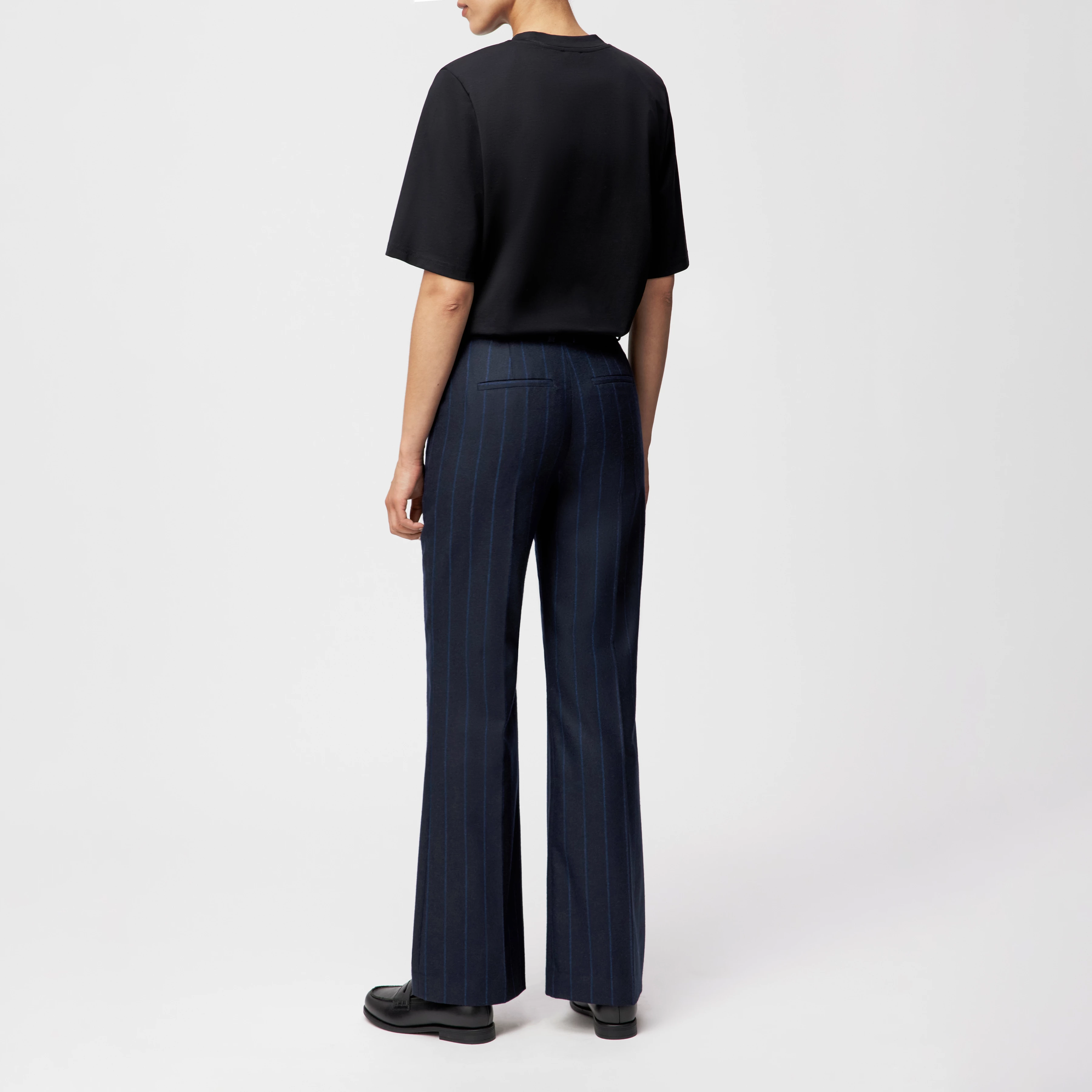 ARGUE - Hose mit Flared Leg in Woll-Mix - Damen - blau - Rückansicht