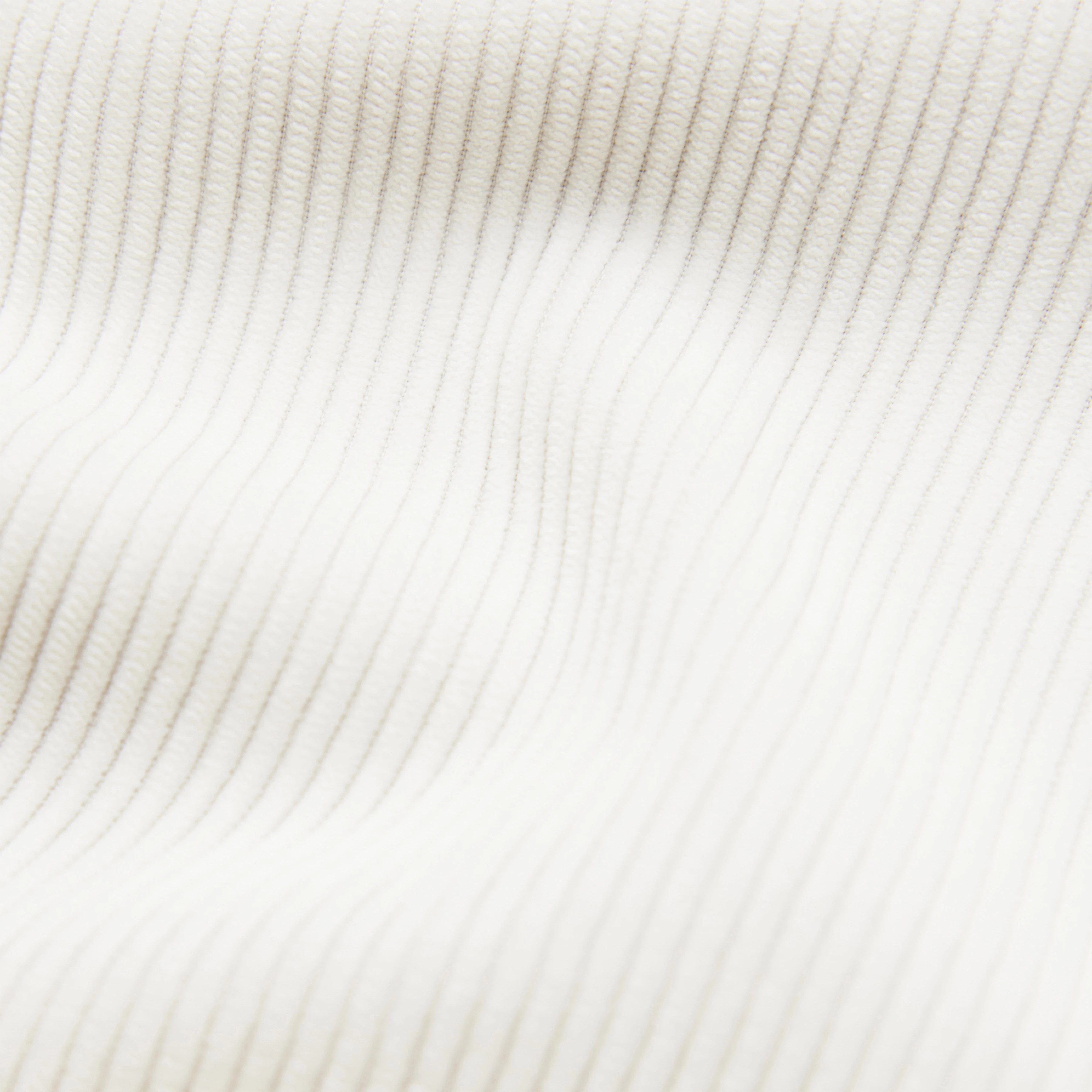 BEFORE - Marlenehose in Cord - Damen - off white - Materialbild (B2C)