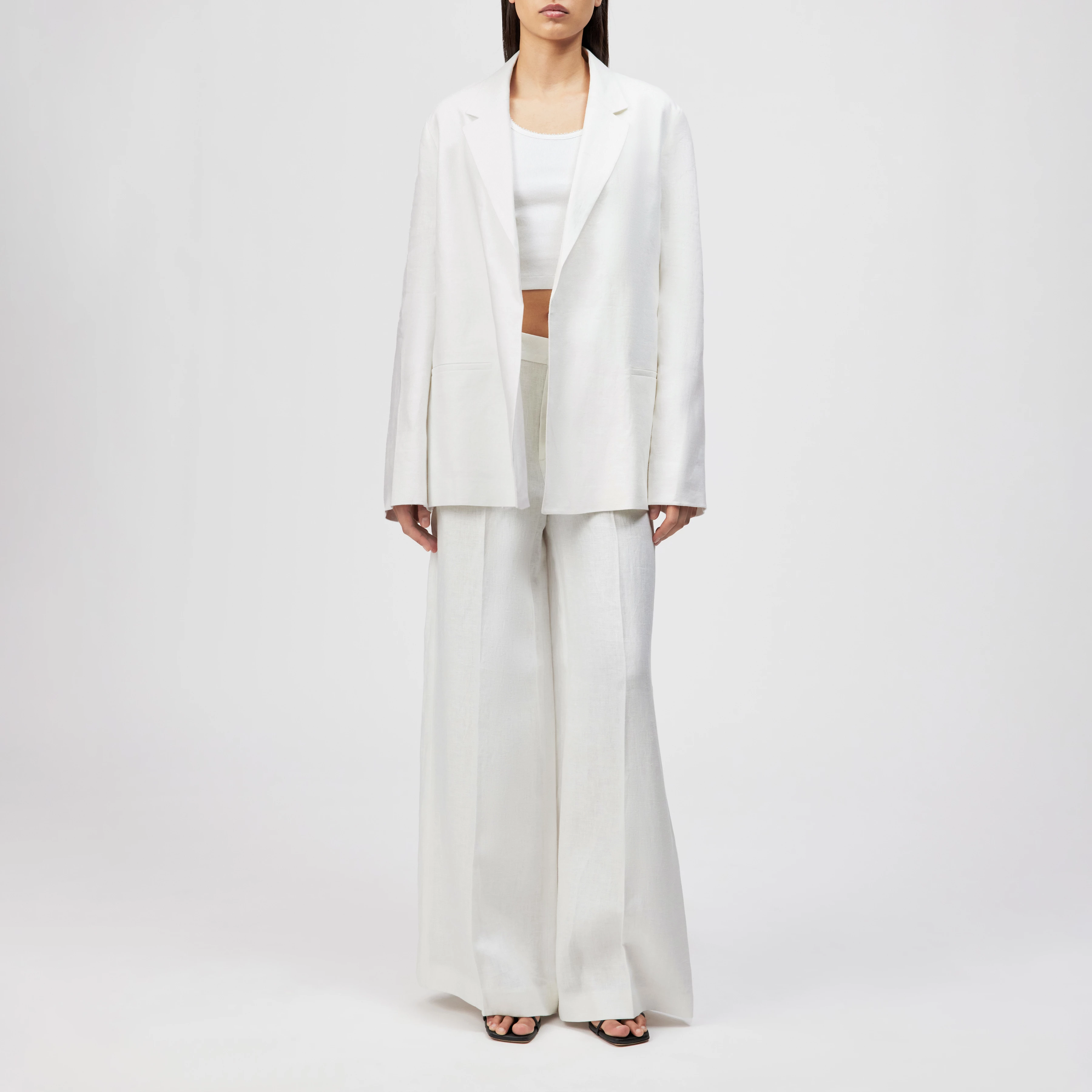 AQUITE - Linen Marlene trousers - women - off white - Ganzkörper-Frontansicht