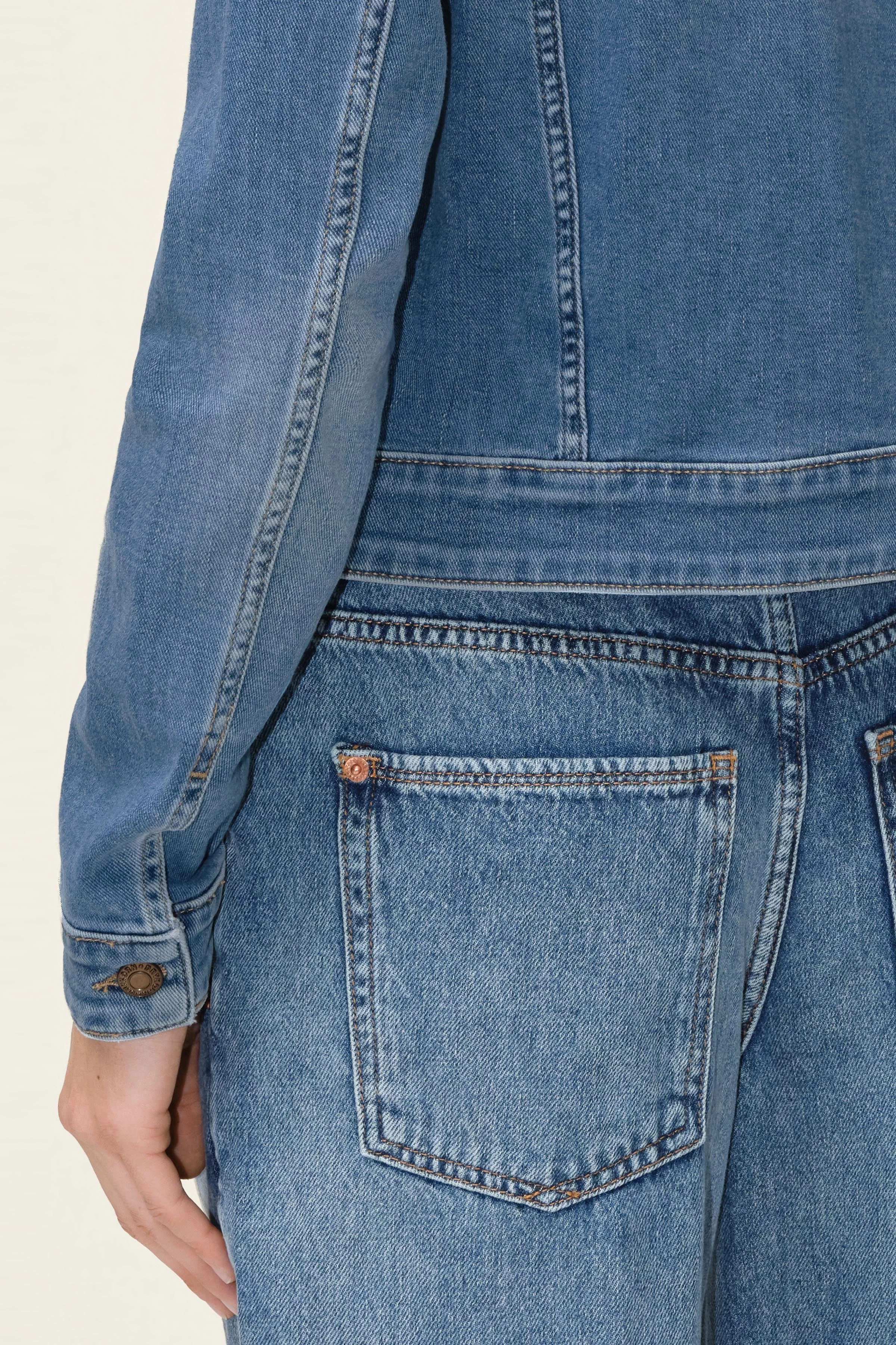 SOMERTON - Vrouwelijk spijkerjack - dames - blauw - Detailansicht am Model