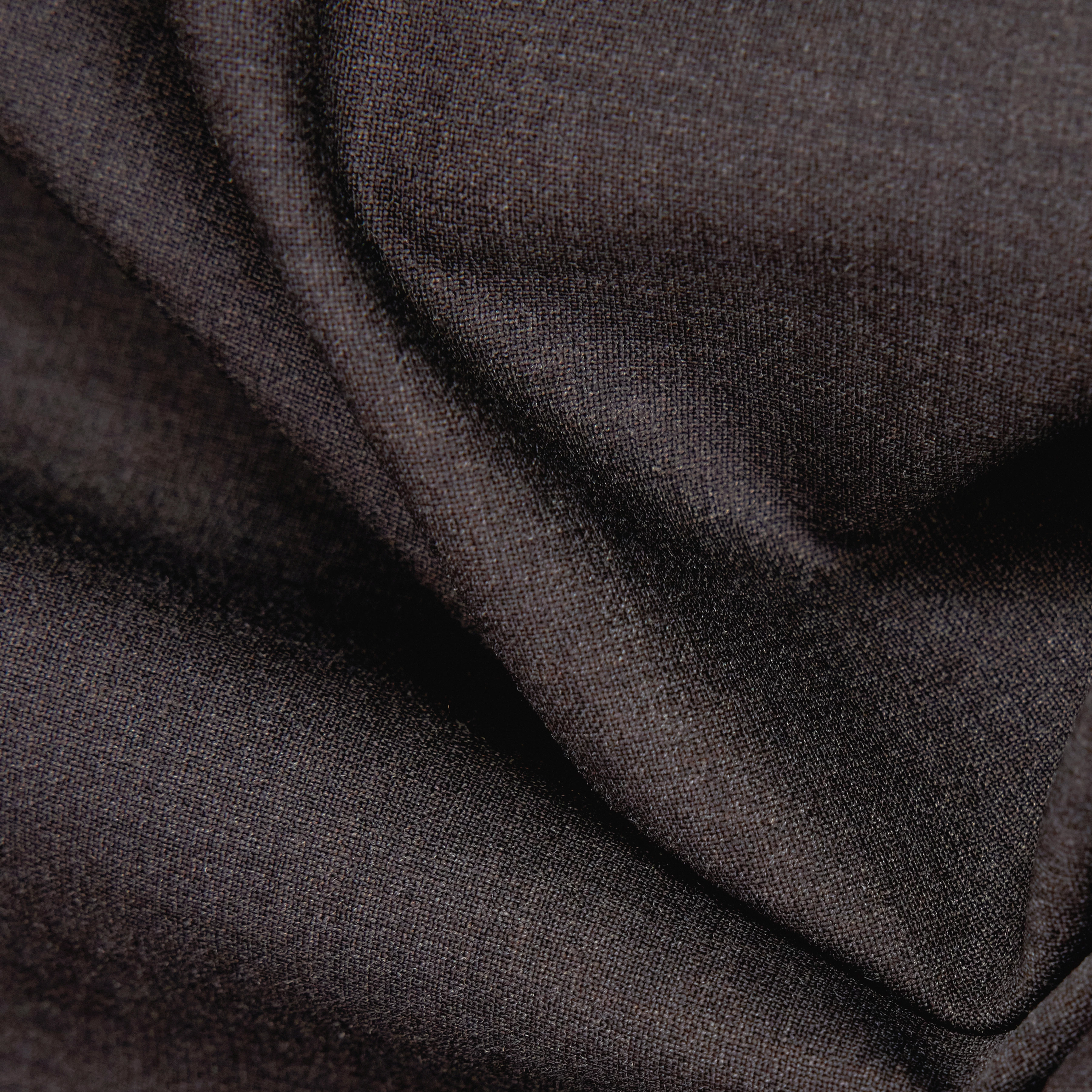 RIKKO - Relaxed fit jacket in flowing fabric - men - brown - Materialbild (B2C)