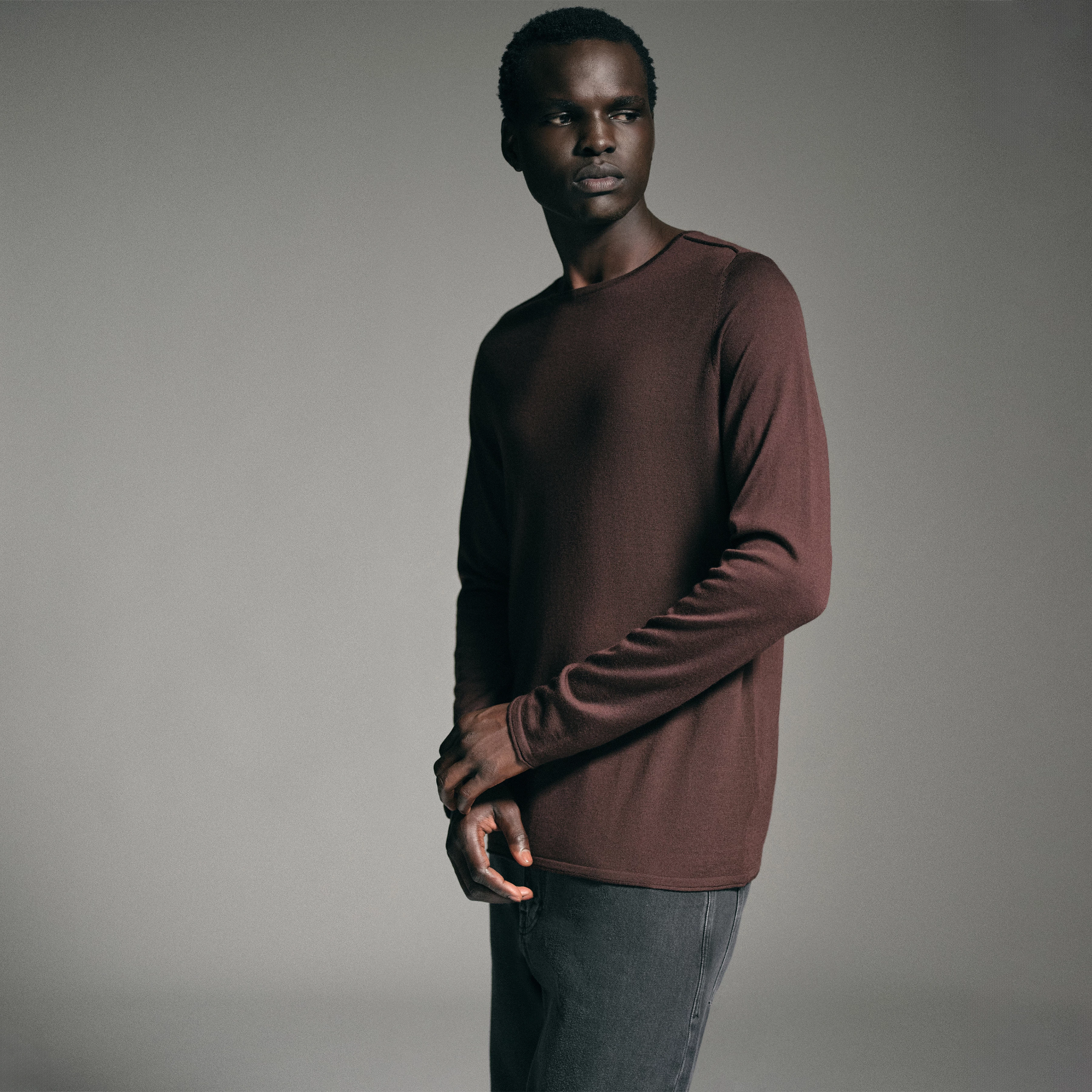 RIKONO - Strickpullover in feiner Merinowolle - Herren - rot