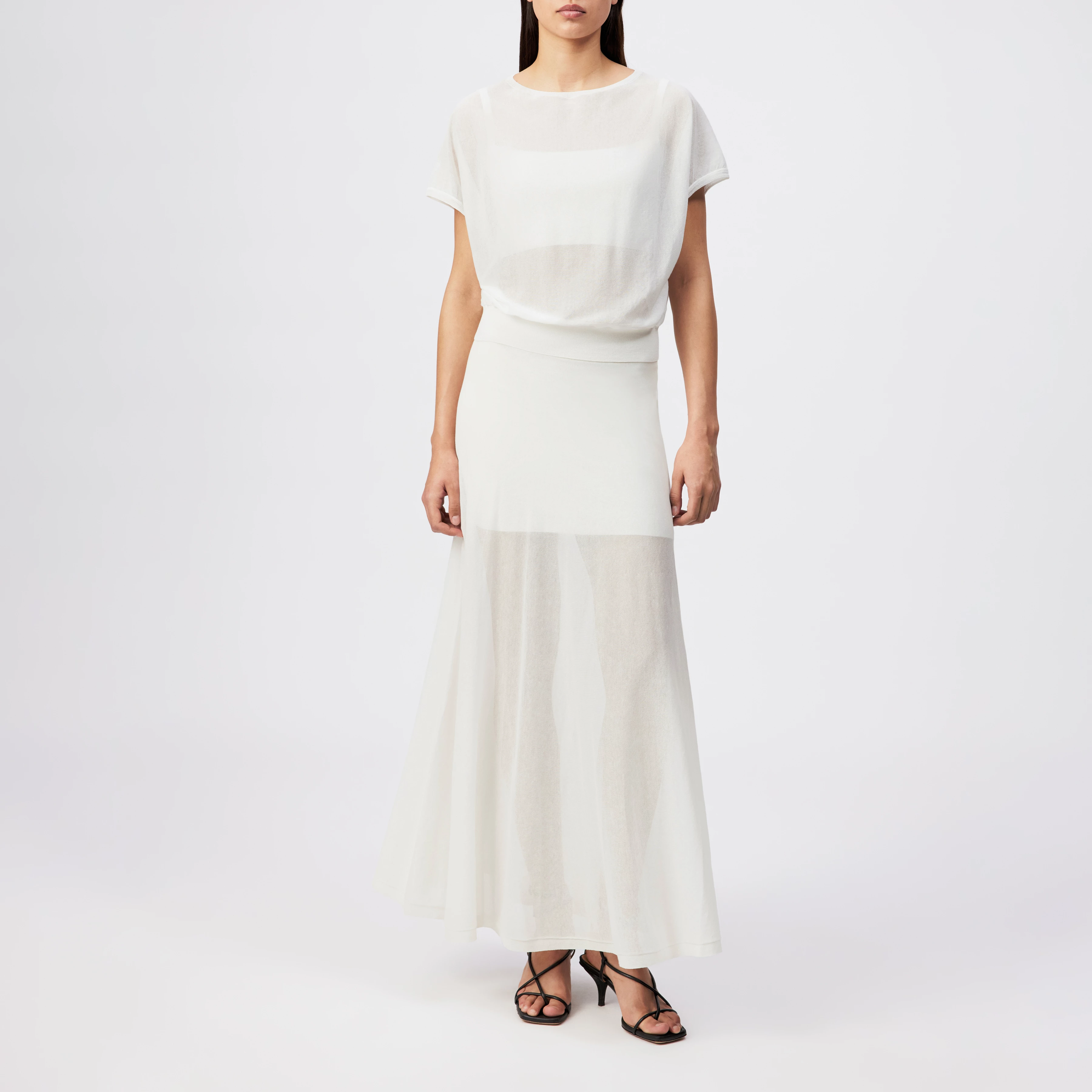 TENSYA_2 - Maxi skirt in fine knit - women - off white - Ganzkörper-Frontansicht