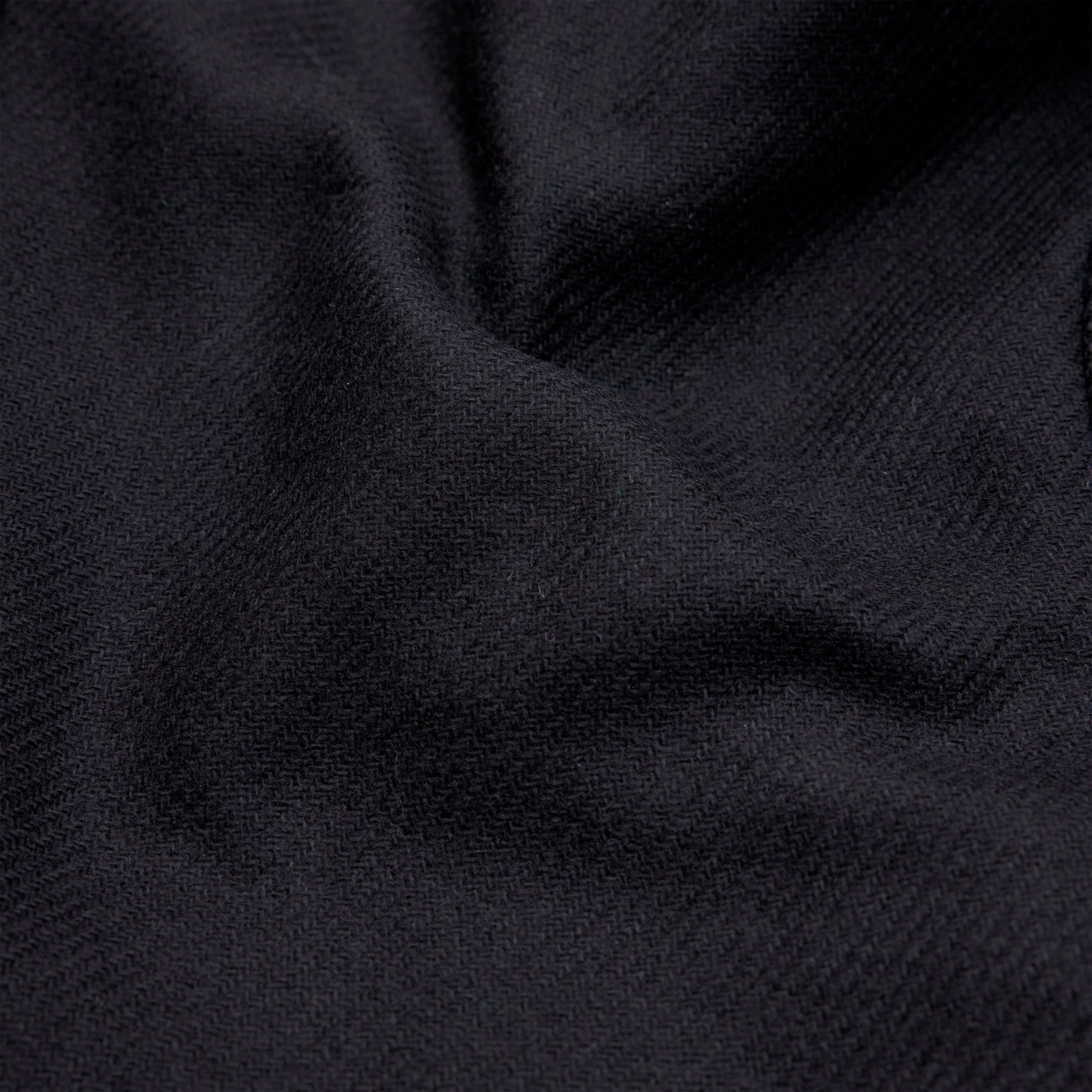 SKOPJE - Trenchcoat in winterlichem Woll-Mix - Herren - schwarz - Materialbild (B2C)