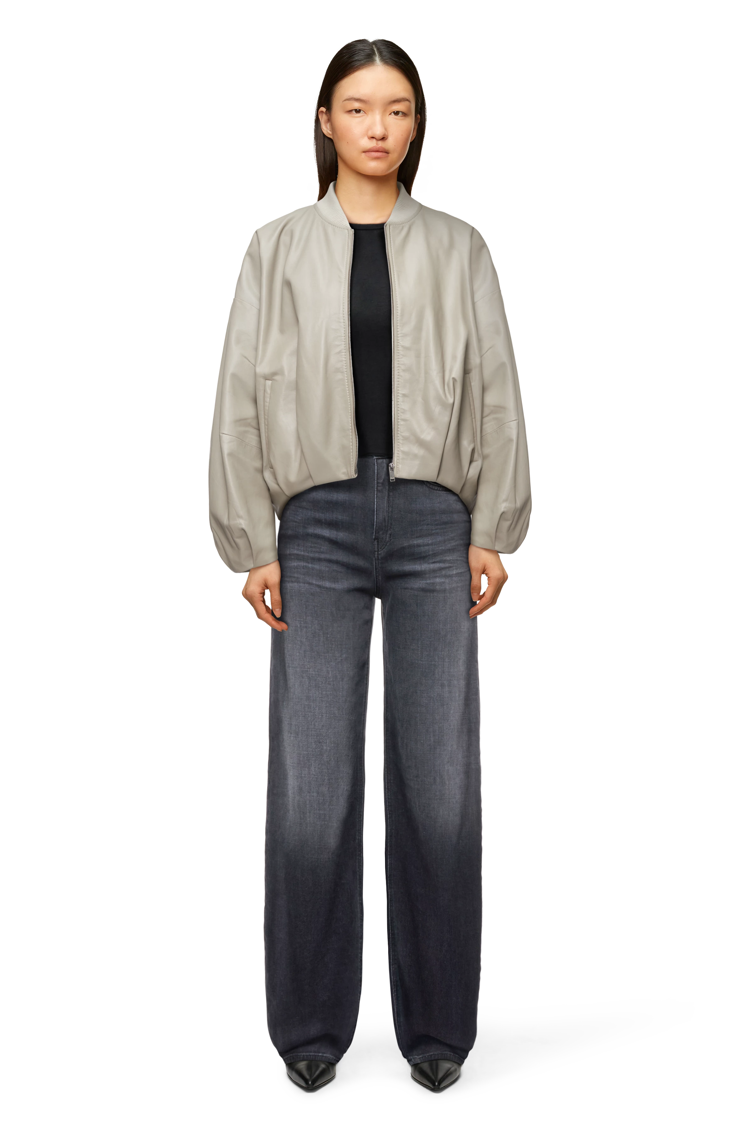 BRADDAN - Feminine Bomberjacke in softem Nappaleder - Damen - beige - Ganzkörper-Frontansicht