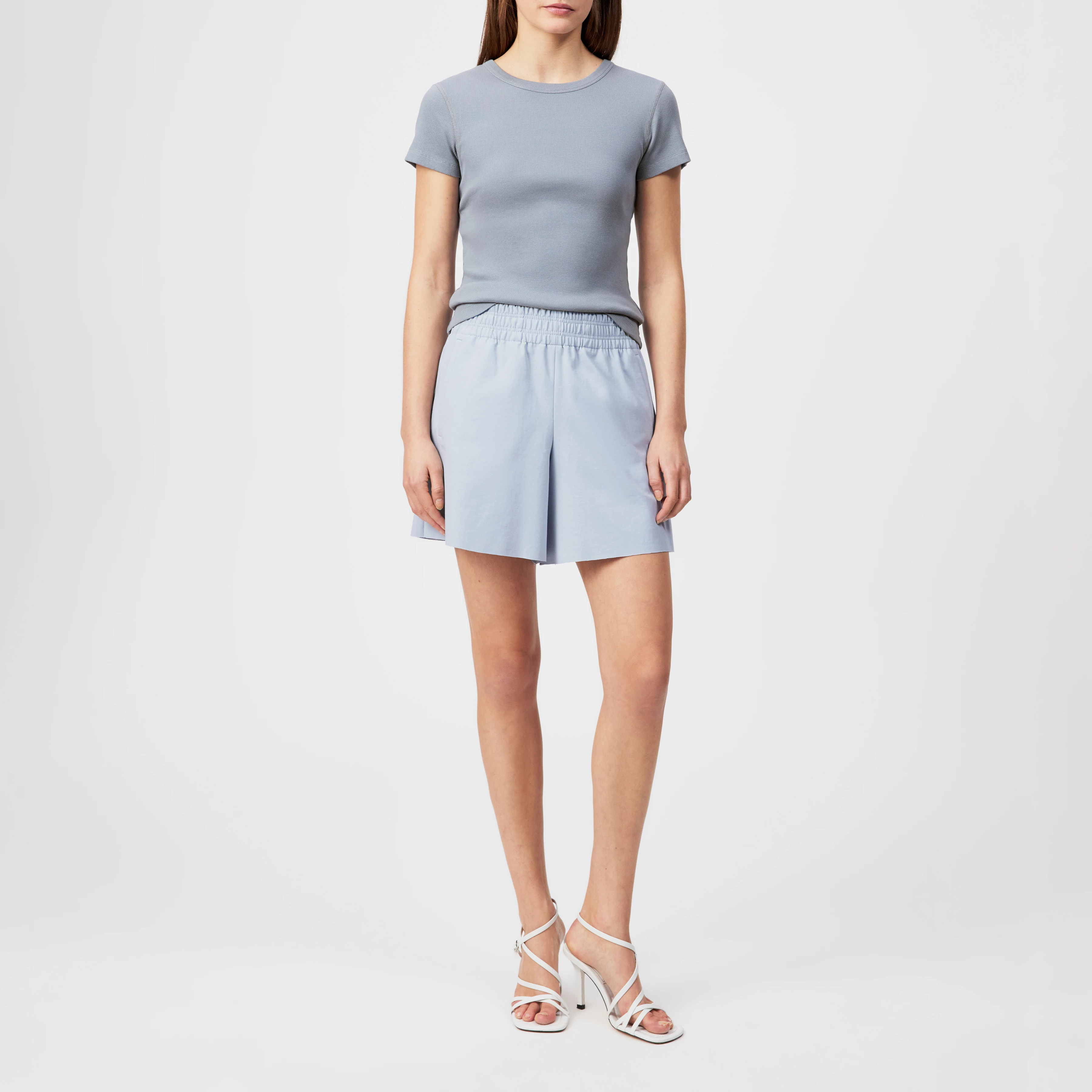 KOALE - Schmales T-Shirt in Baumwoll-Rippe - Damen - blau - Ganzkörper-Frontansicht