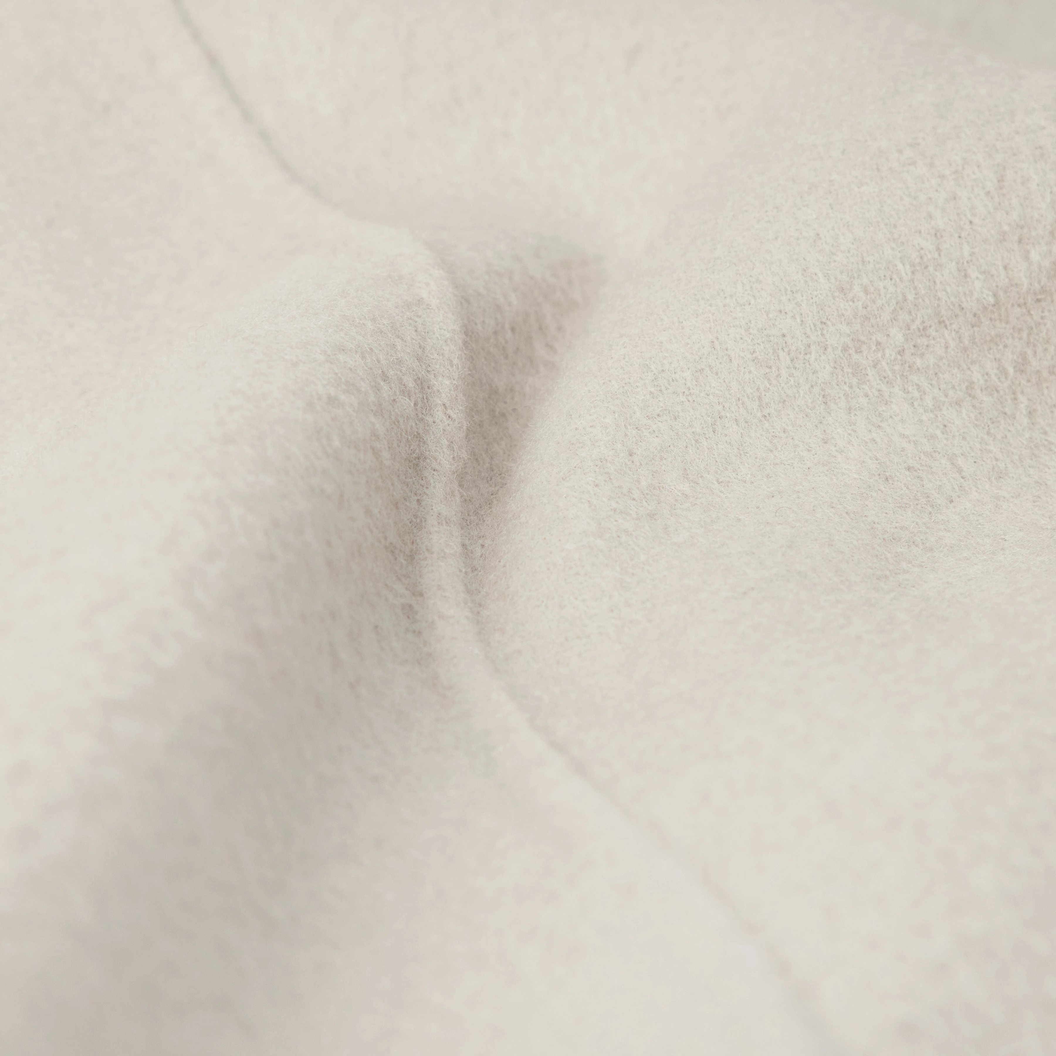 EVERLEY - Cleanes Sweatshirt in Doubleface - Damen - beige - Materialbild (B2C)