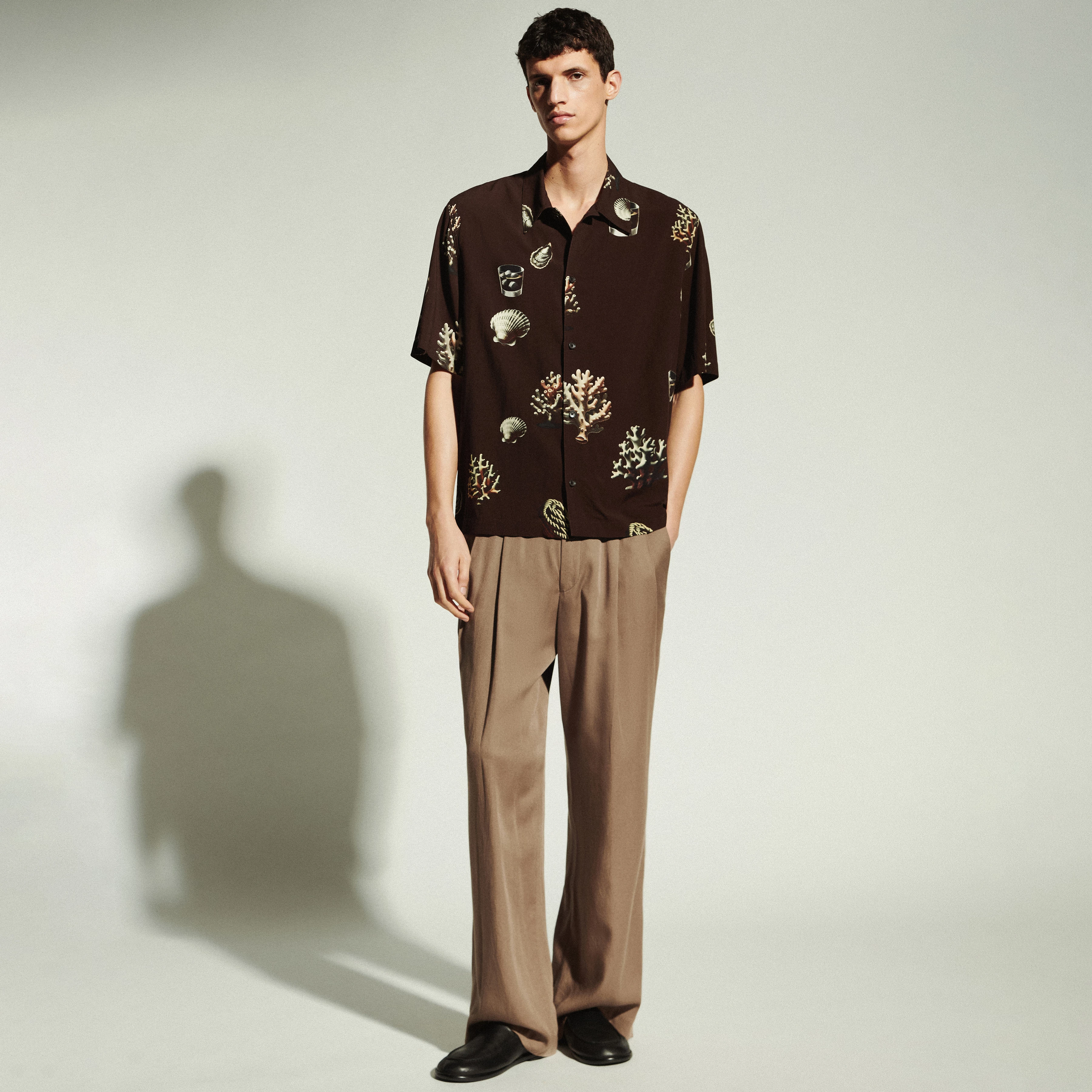 MERYN - Short-sleeve shirt with nautical print in viscose - men - brown