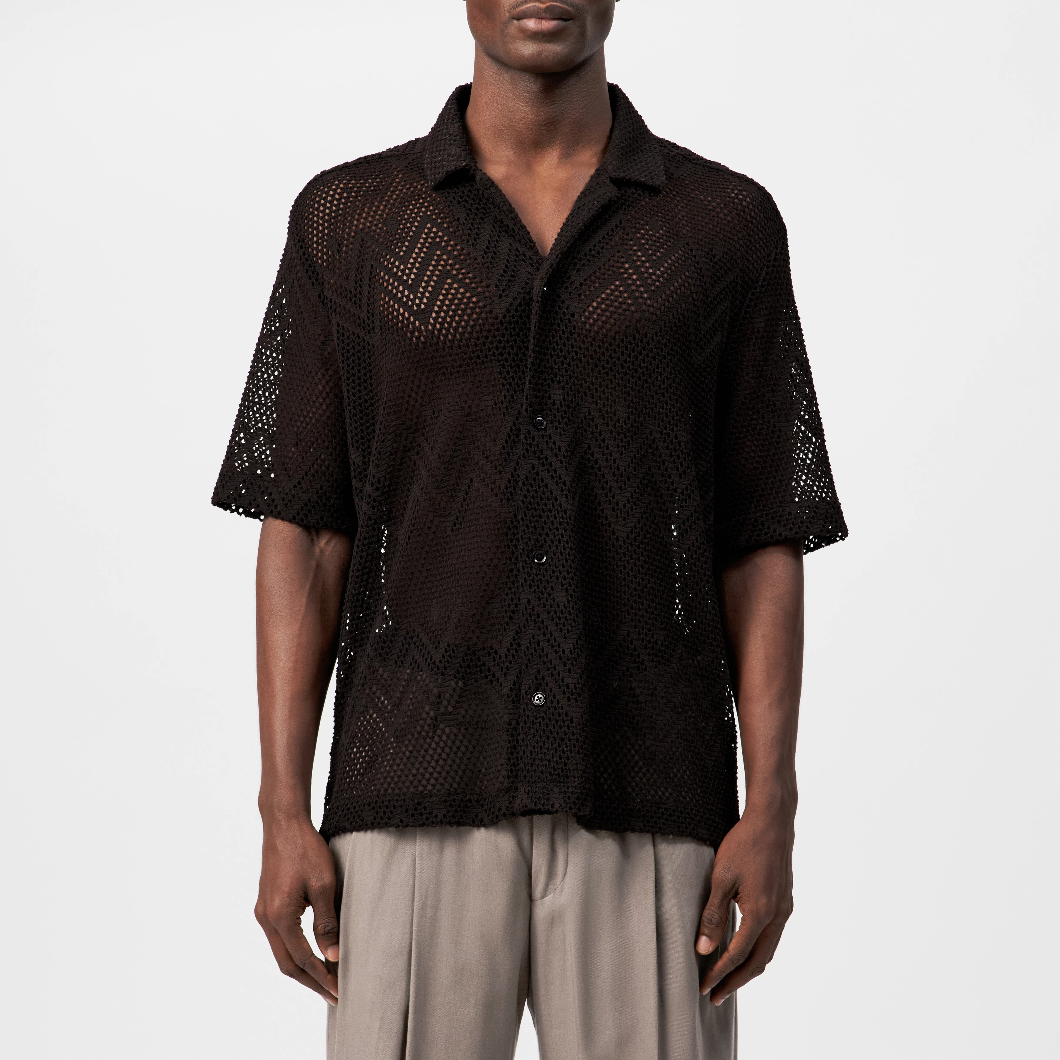 BIJAN_2 - Casual short-sleeve shirt with eyelet pattern - men - brown - Frontansicht