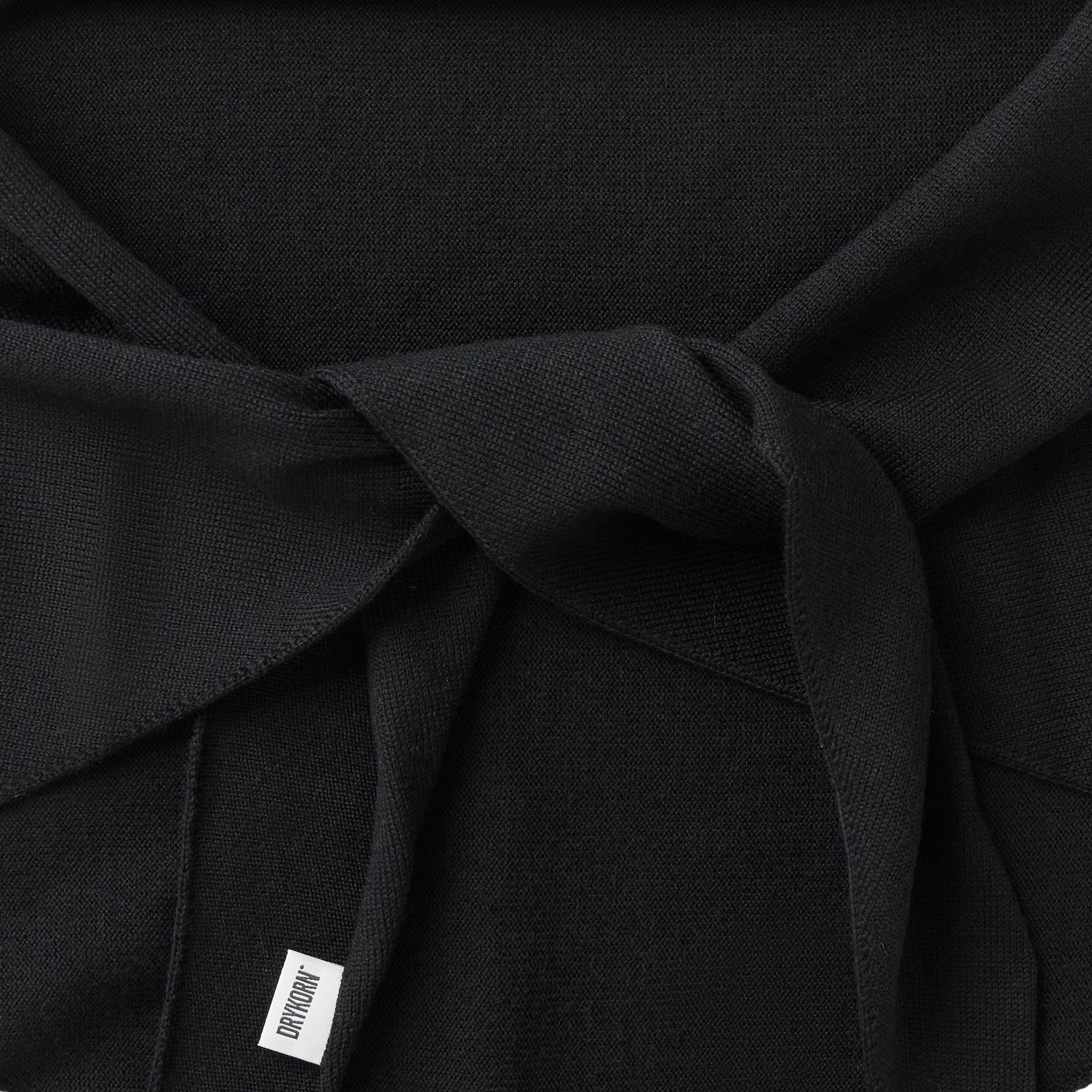 RENOIRD_S - Pure new wool triangle scarf - unisex - black - Freisteller Detailansicht