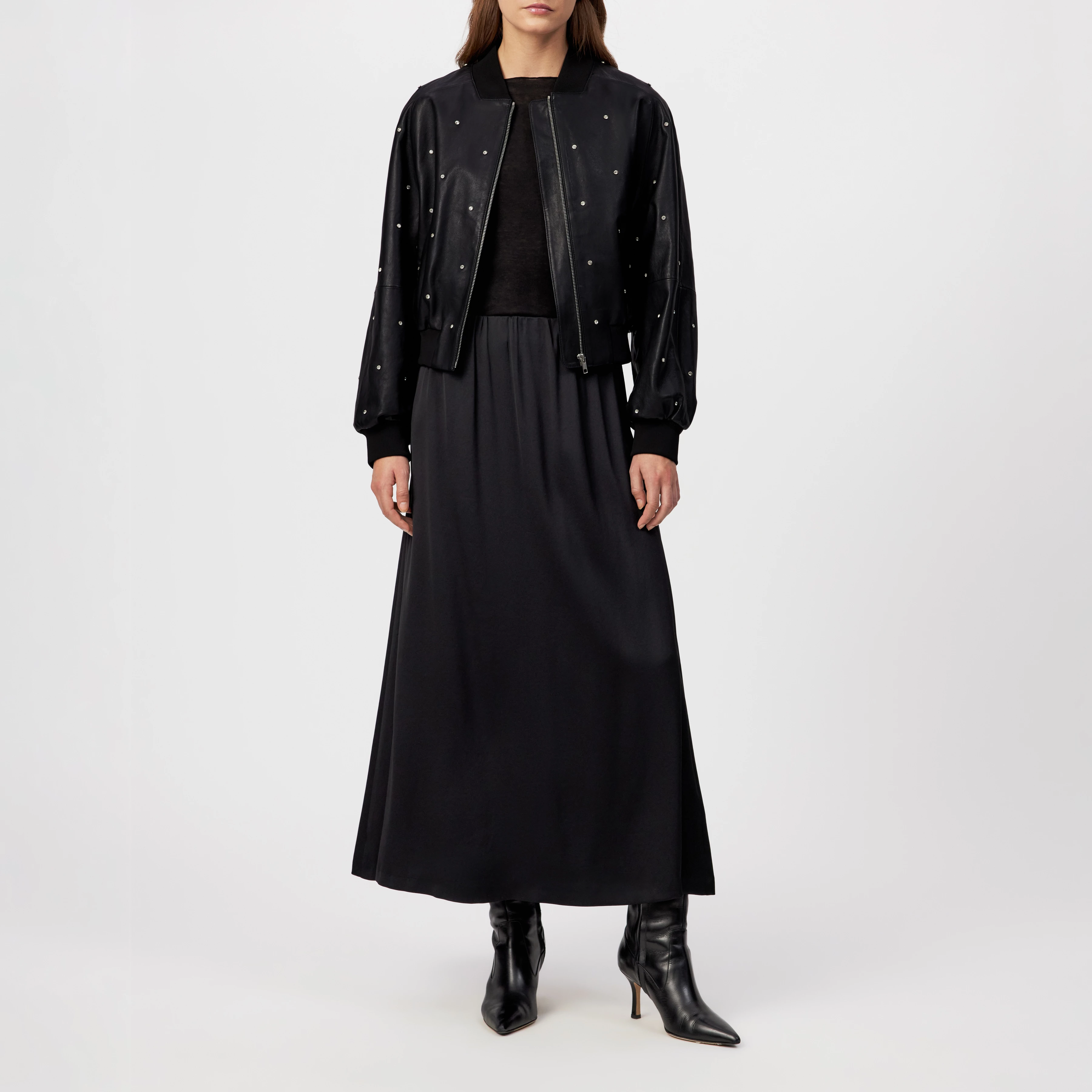 MARHAM_1 - Blousonjacke mit Swarovski® Kristallen in Leder - Damen - schwarz - Ganzkörper-Frontansicht