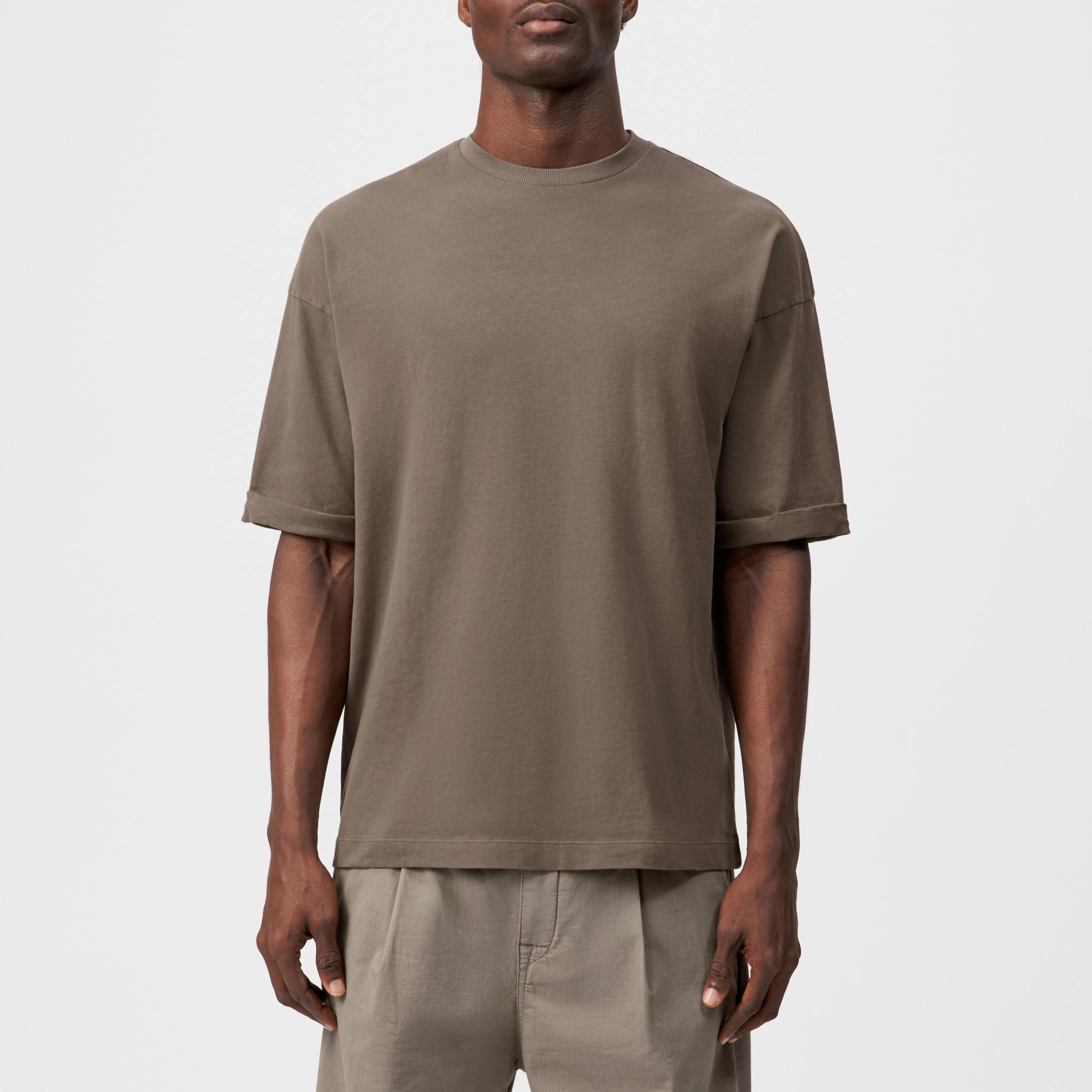 NOLIEN - Loose T-shirt in soft jersey - men - brown - Frontansicht