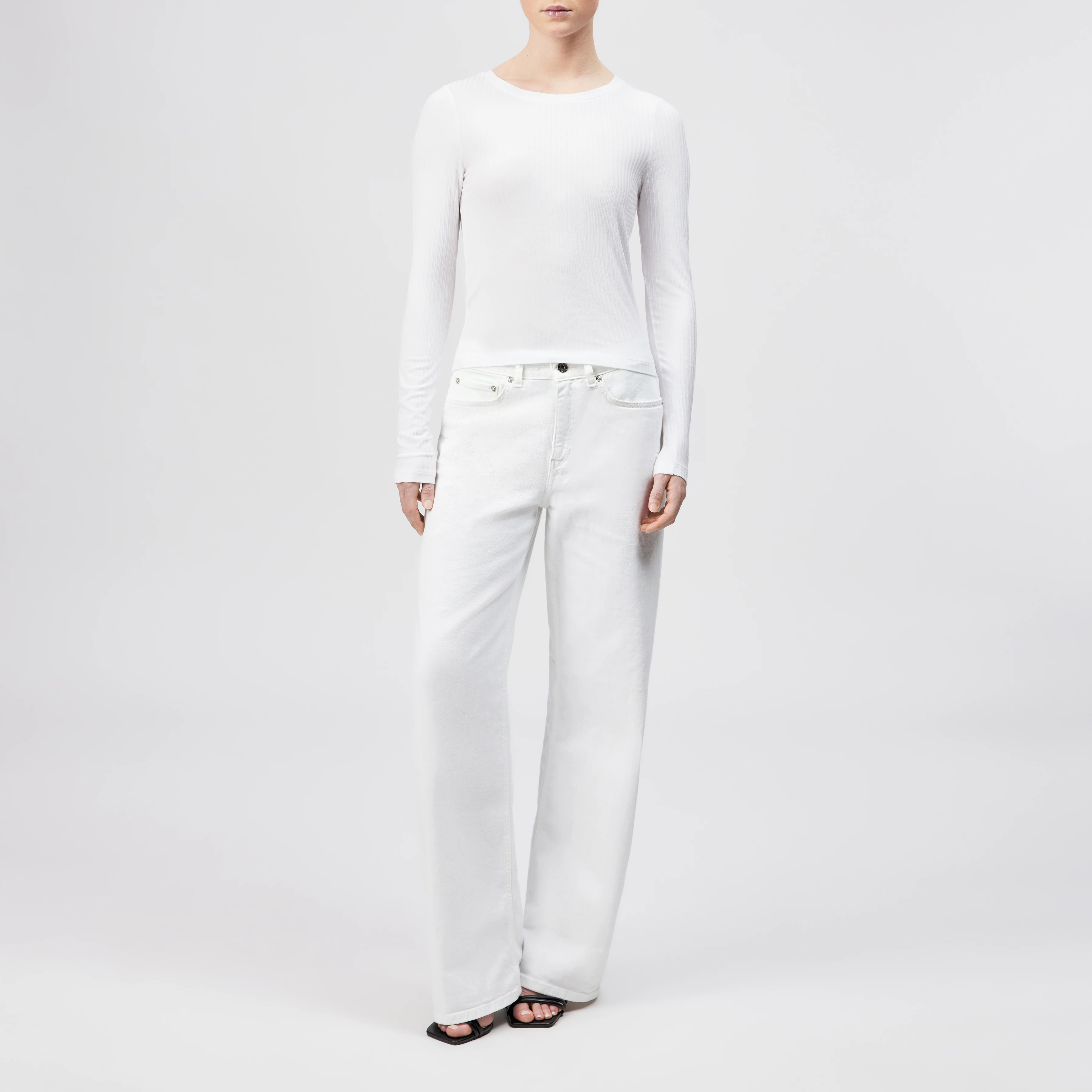 HEJUNO - Slim fit ribbed jersey long-sleeve shirt - women - white - Ganzkörper-Frontansicht