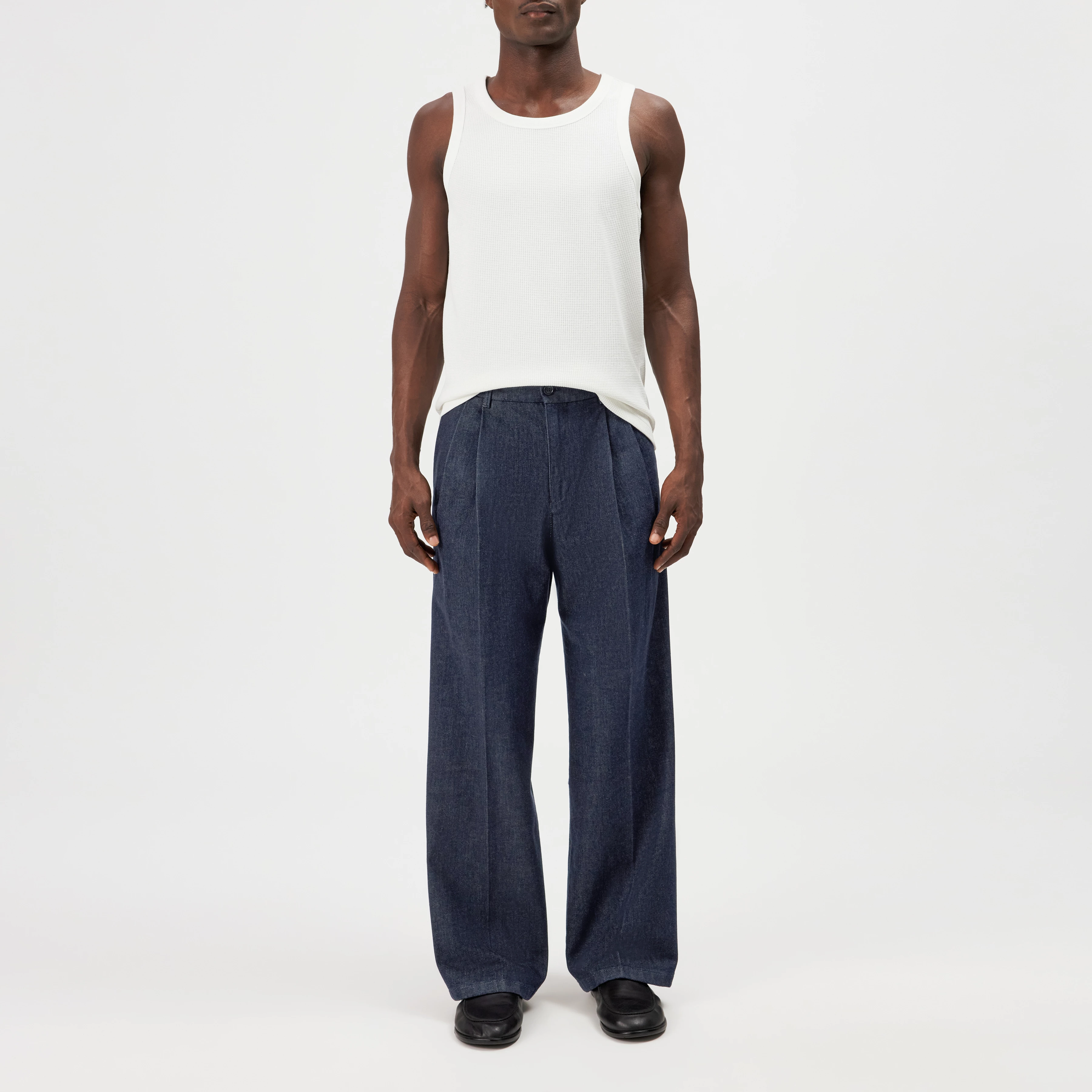 NATHAN - Bodyfitted Ripp-Tanktop mit strukturierter Oberfläche - Herren - weiß - Ganzkörper-Frontansicht