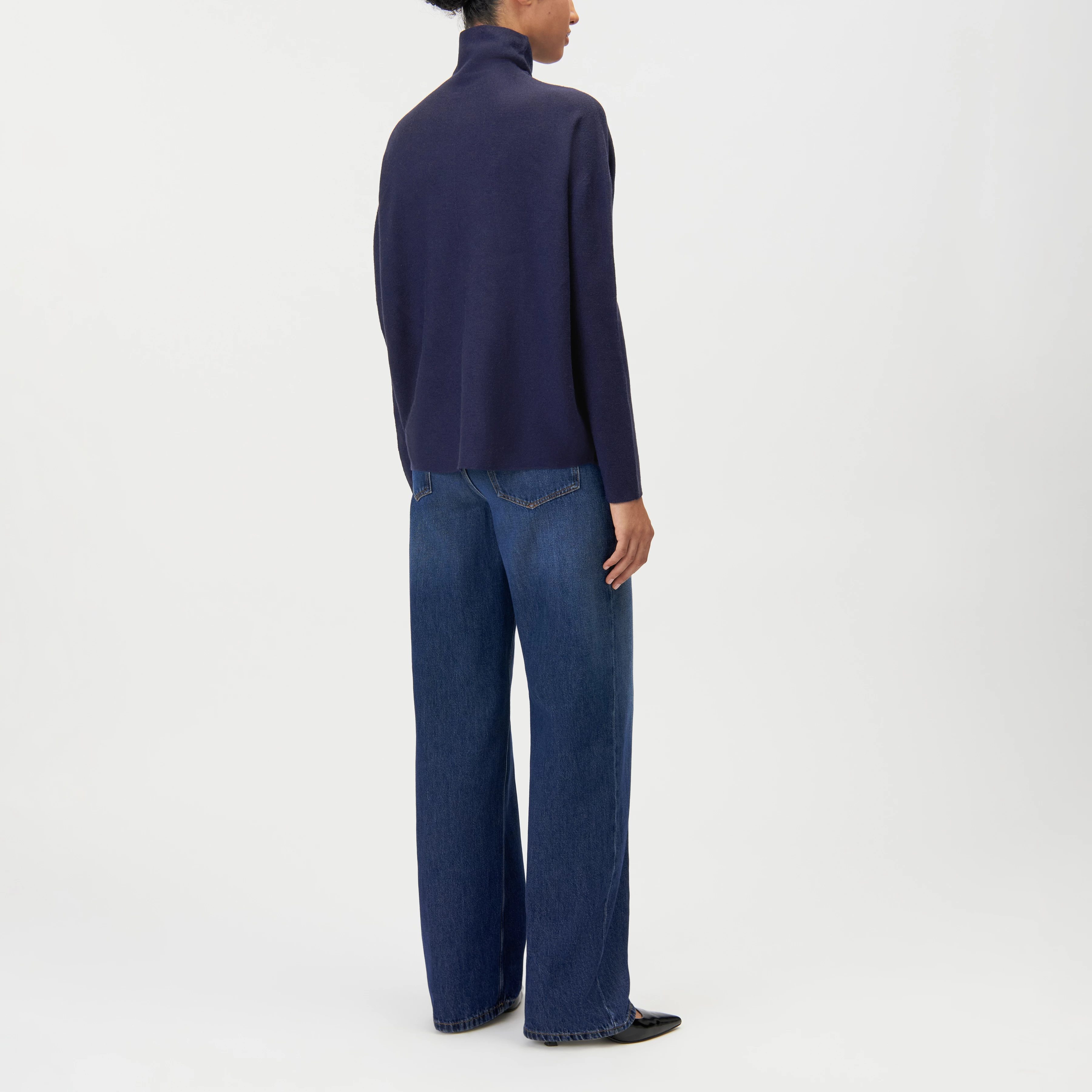 LIORA - Egg-shape turtleneck jumper in 100% merino wool - women - blue - Rückansicht