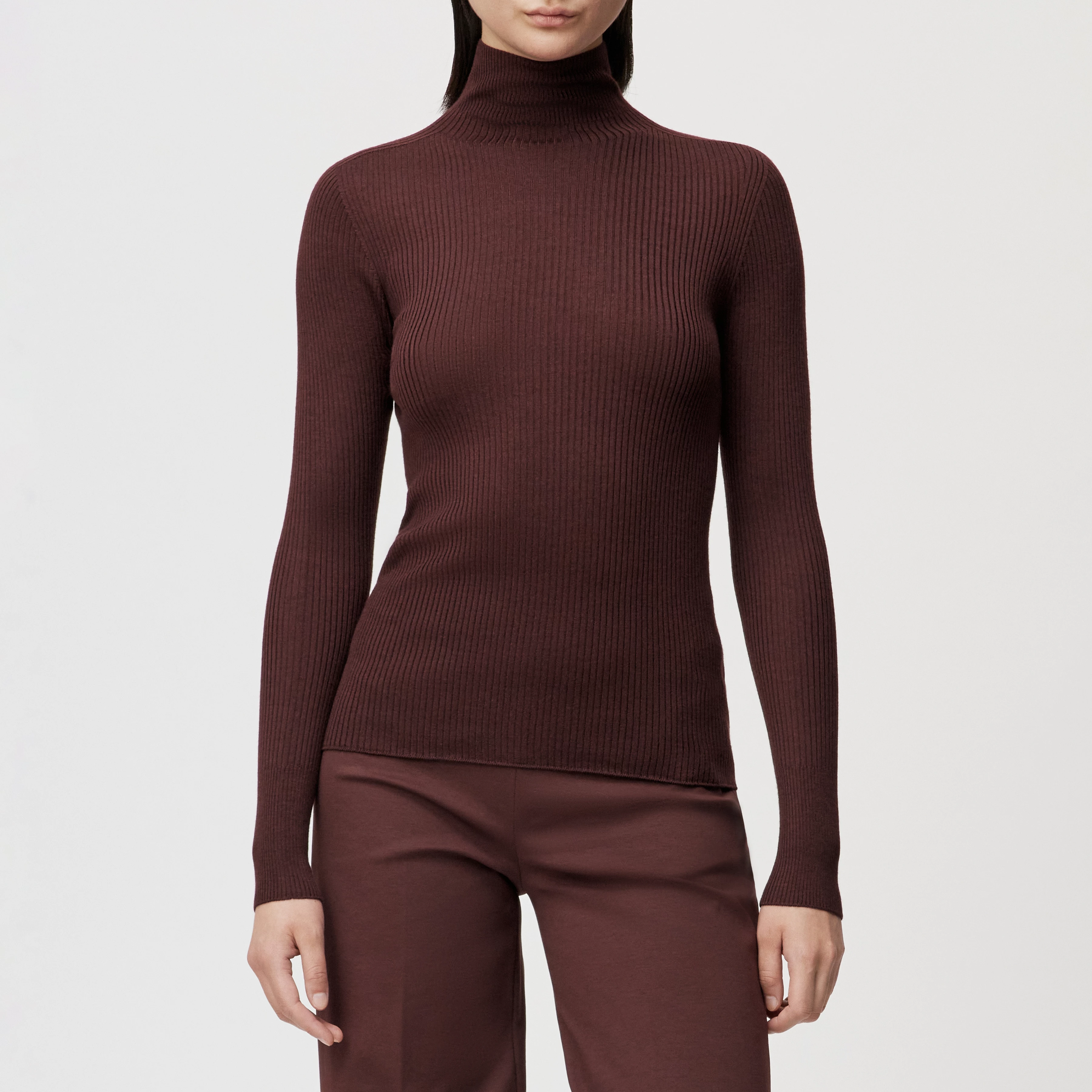 INARI - Turtleneck jumper in flowing wool blend - women - red - Frontansicht