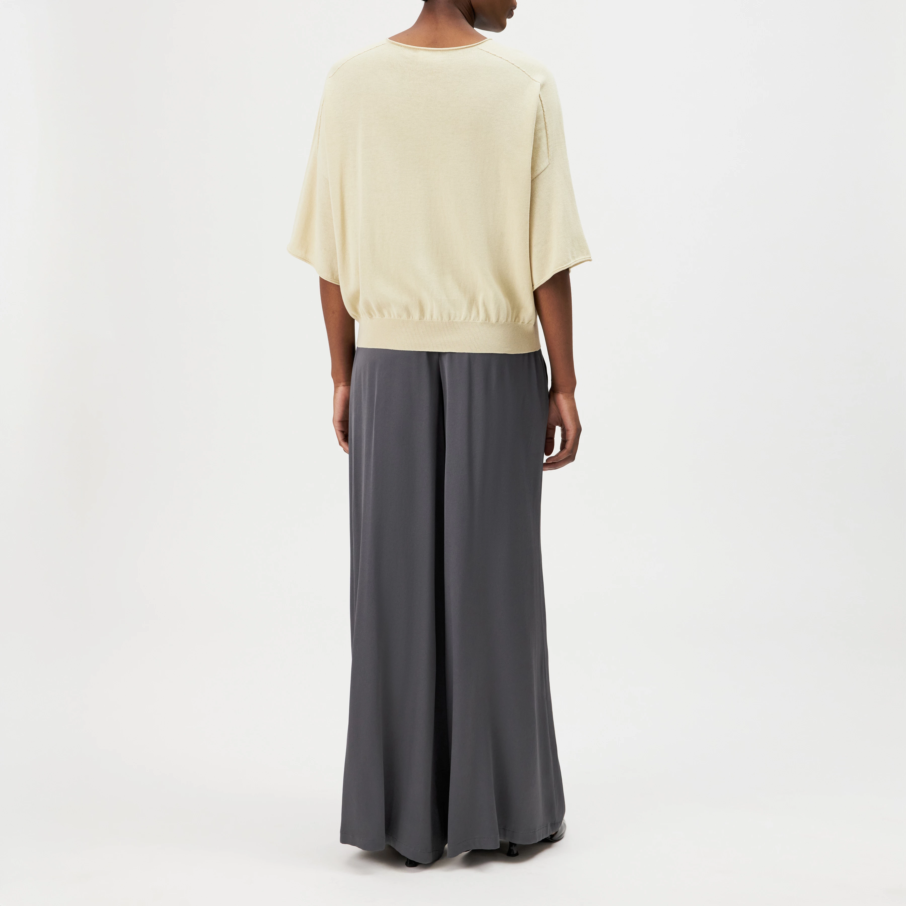 DILARY - Casual knitted T-shirt in cotton crêpe - women - yellow - Rückansicht