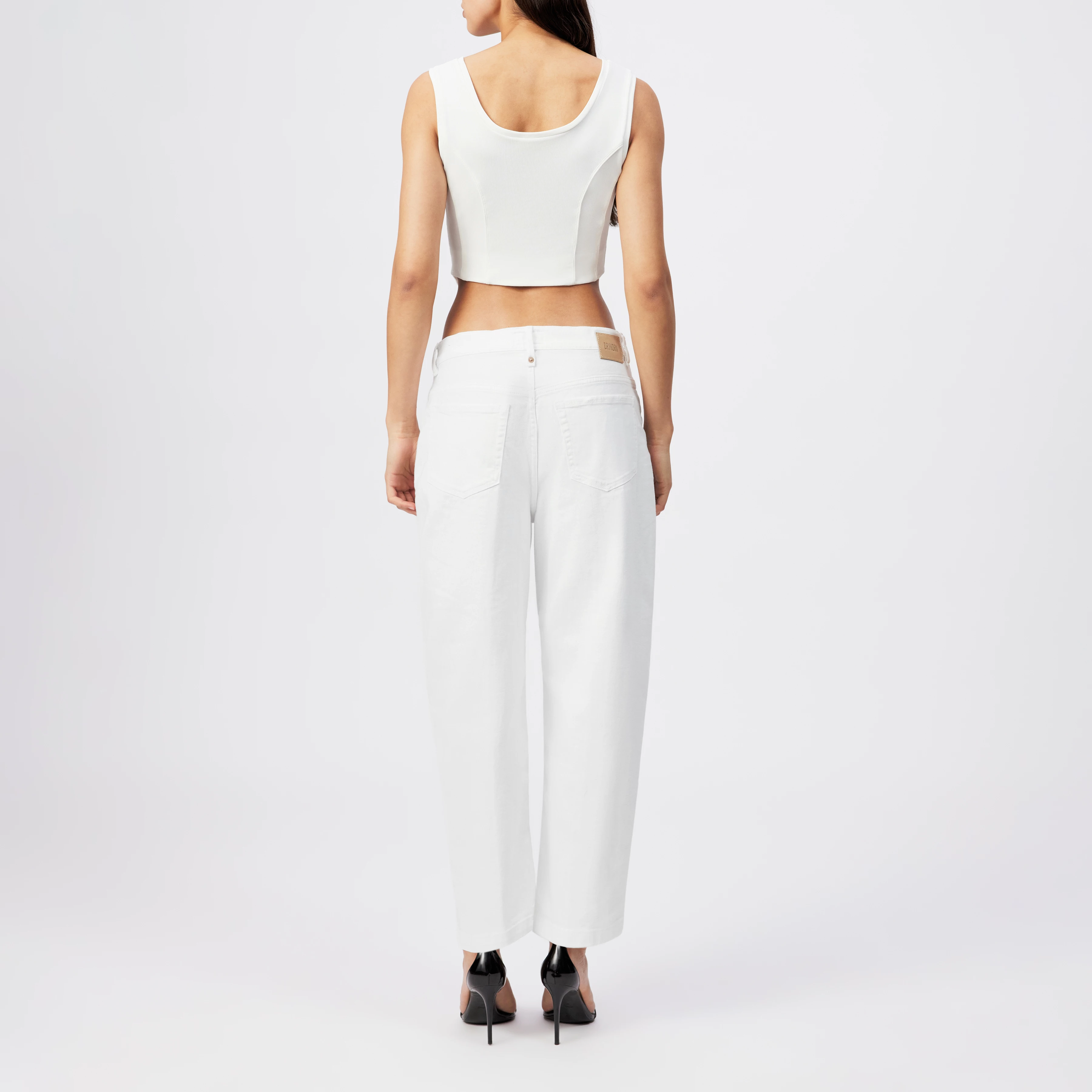 FLOWN - Low-waist denim jeans - women - white - Rückansicht