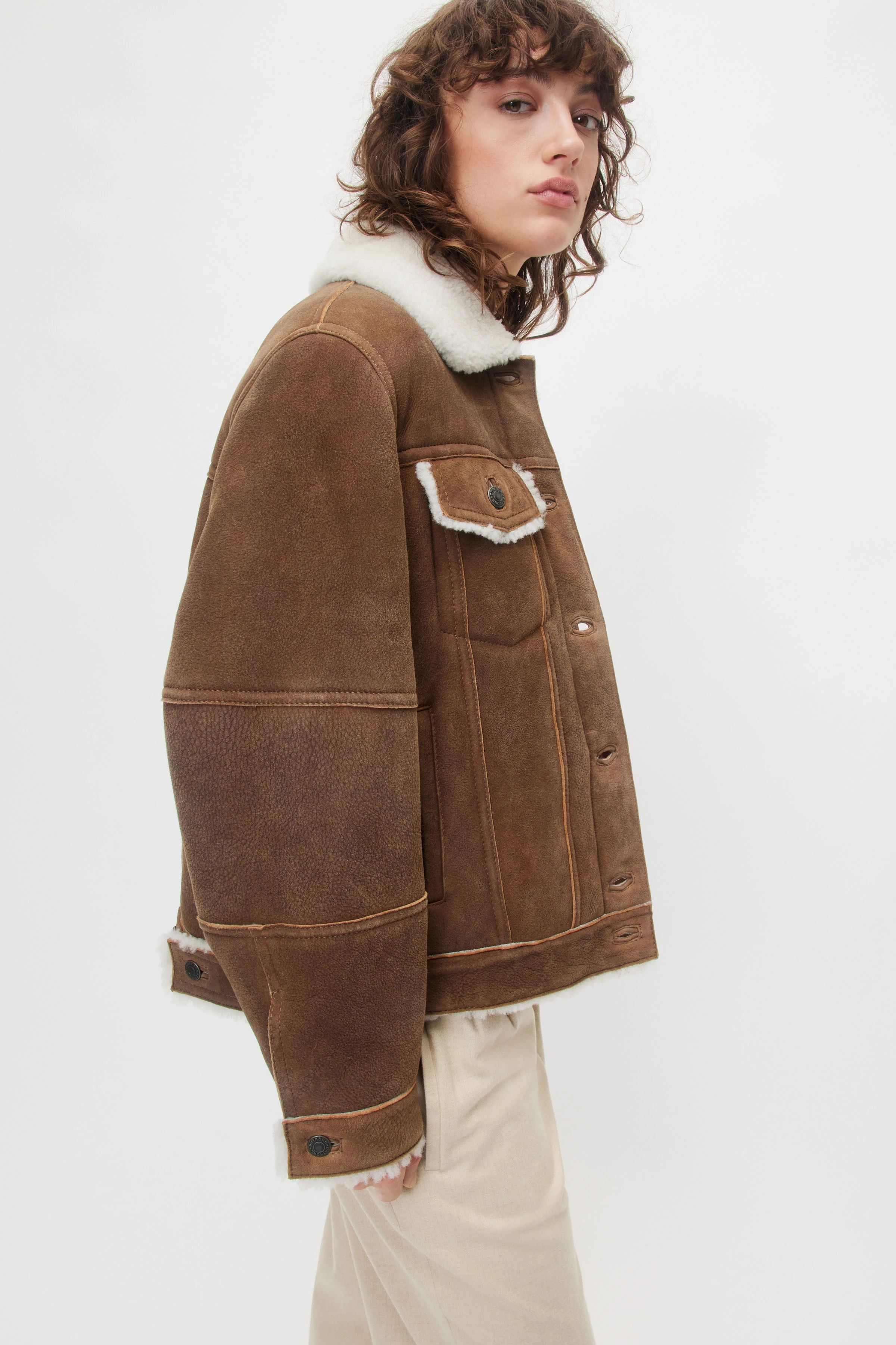 BRASA - lambskin oversized jacket - women - brown - Frontansicht