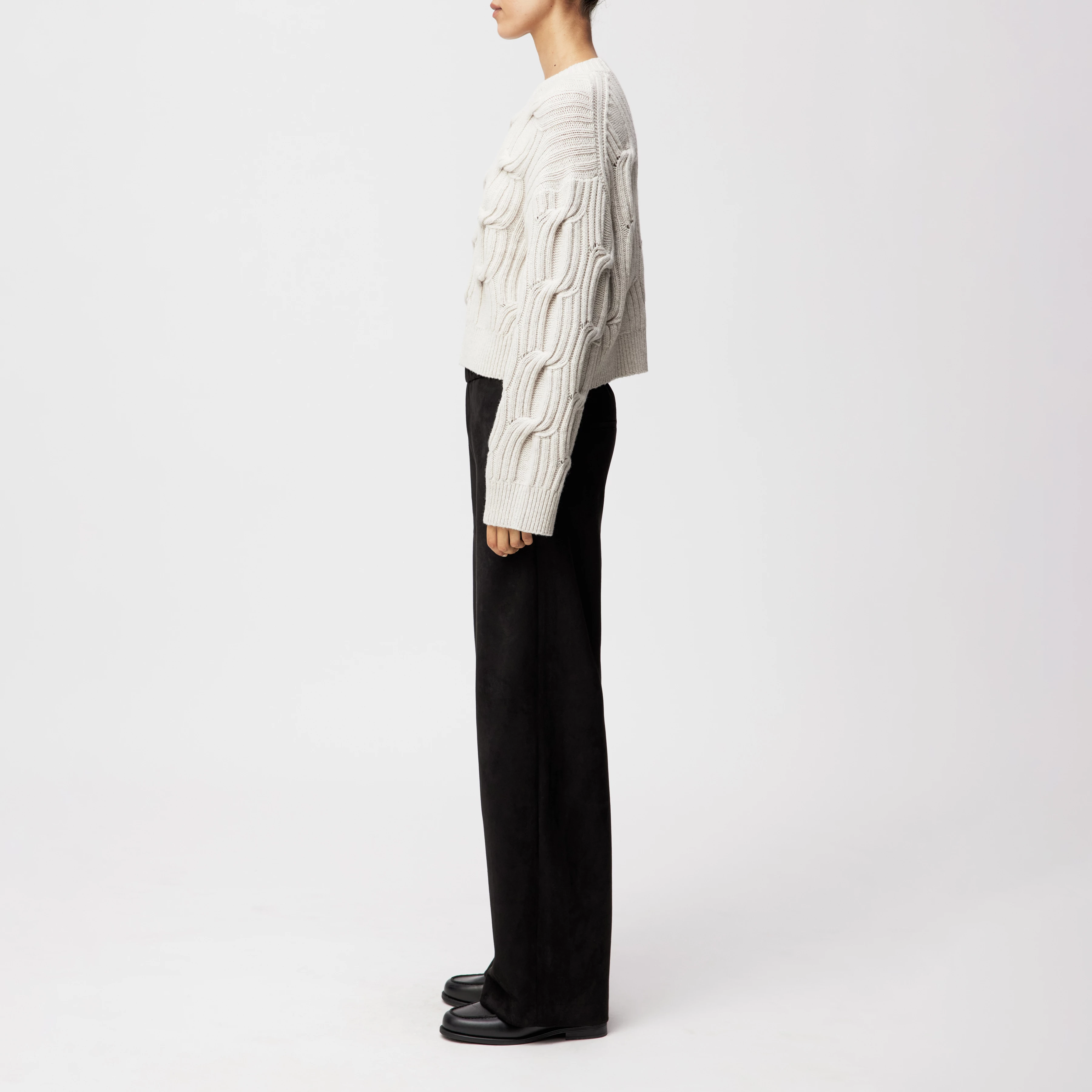 MALESE_2 - Verkürzter Pullover in Schurwolle - Damen - beige - Seitenansicht