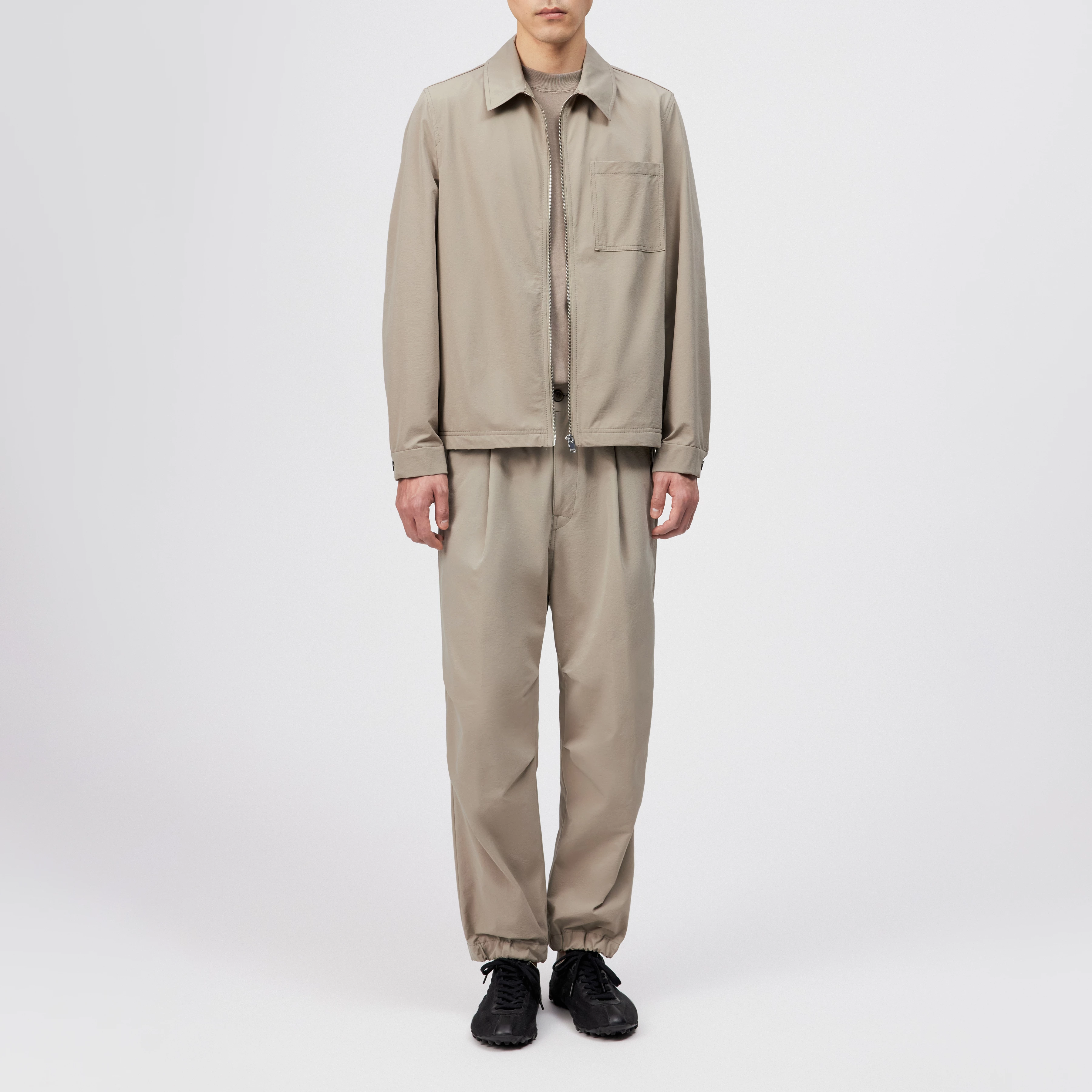 LIROG_C - Utility trousers in woven techno-fabric - men - beige - Ganzkörper-Frontansicht