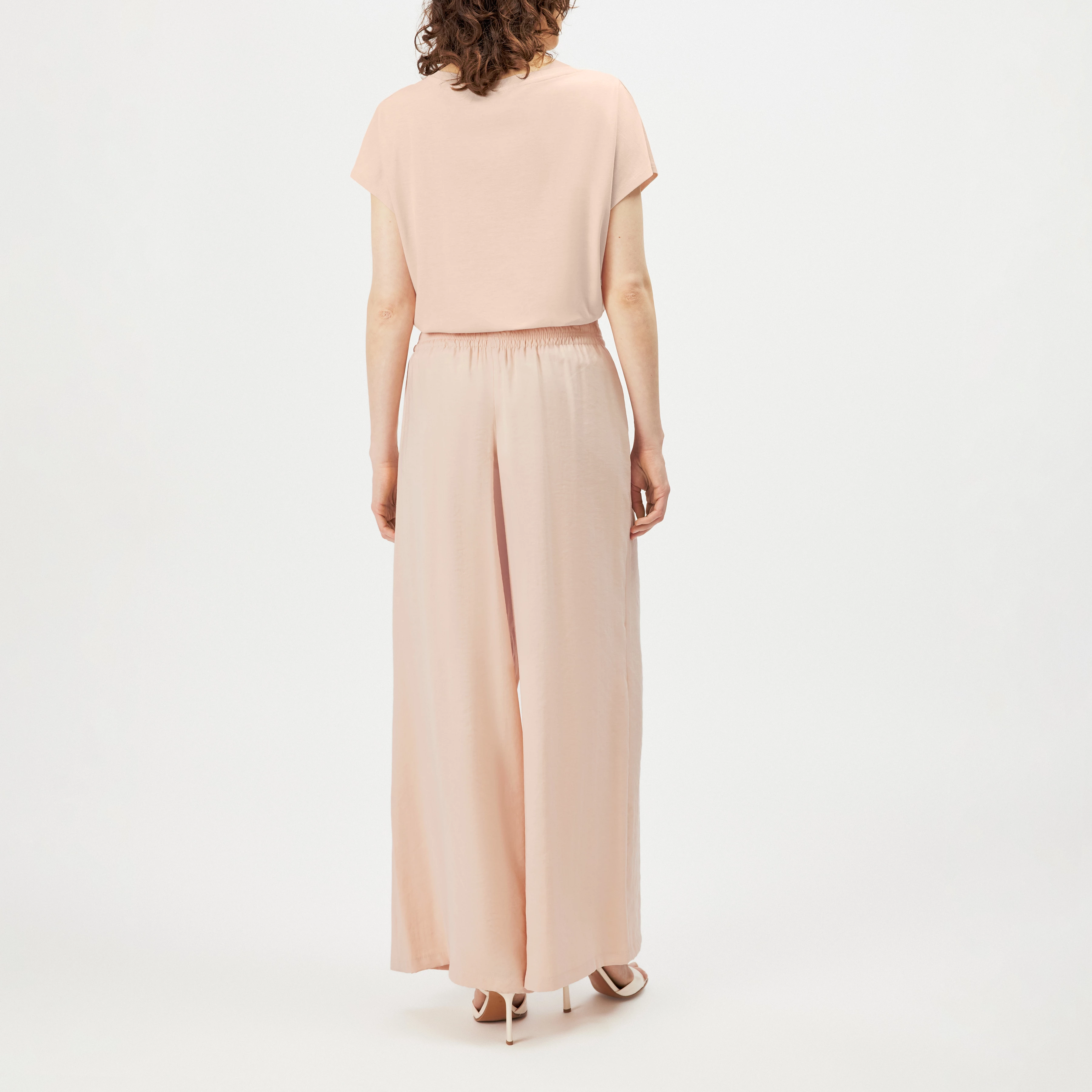 CEILING - Pantalon ample en twill fluide. - women - orange - Rückansicht