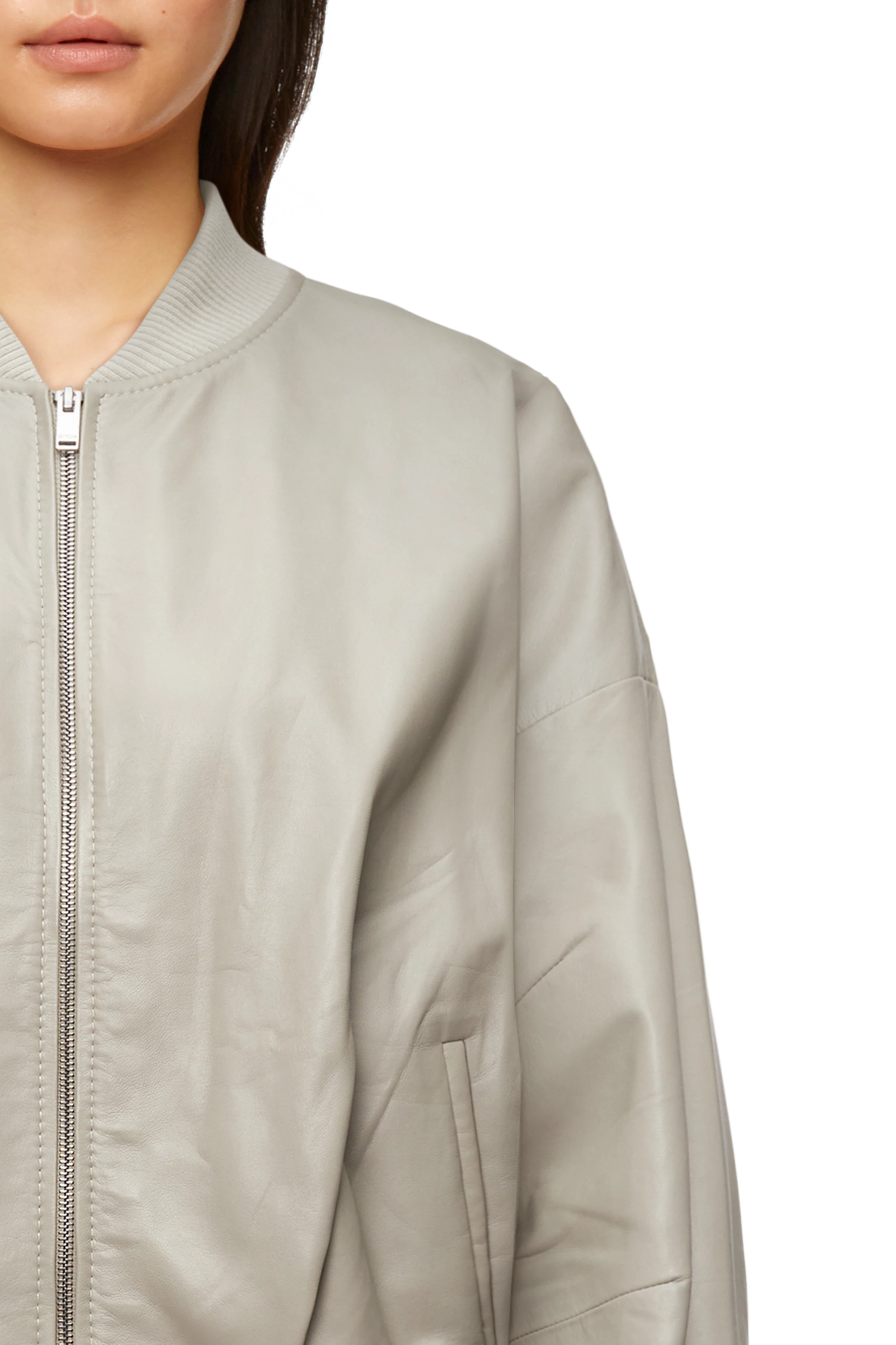 BRADDAN - Feminine Bomberjacke in softem Nappaleder - Damen - beige - Seitenansicht