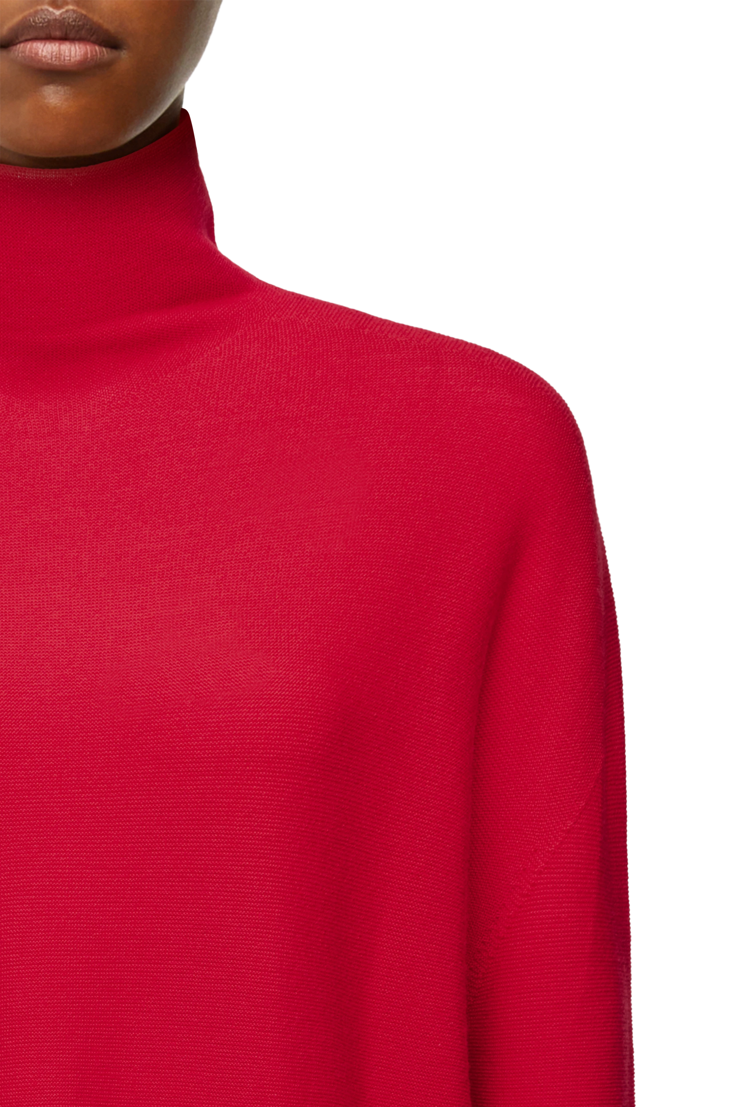 LIORA - Egg-Shape Rollkragenpullover in 100% Merinowolle - Damen - rot - Seitenansicht