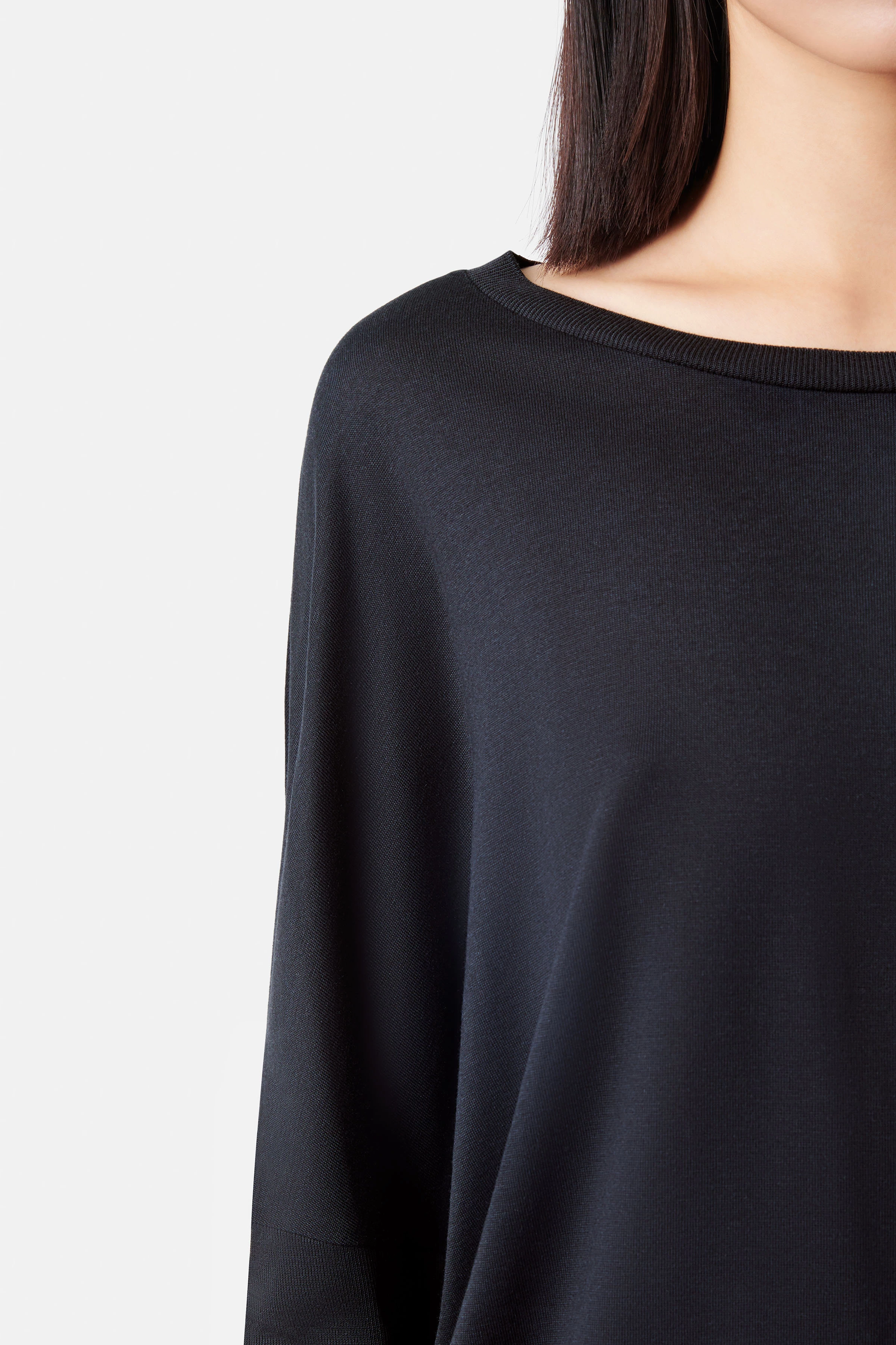 IFINA - Casual oversized longsleeve in a knitted look - women - Natural Aluminium - Seitenansicht