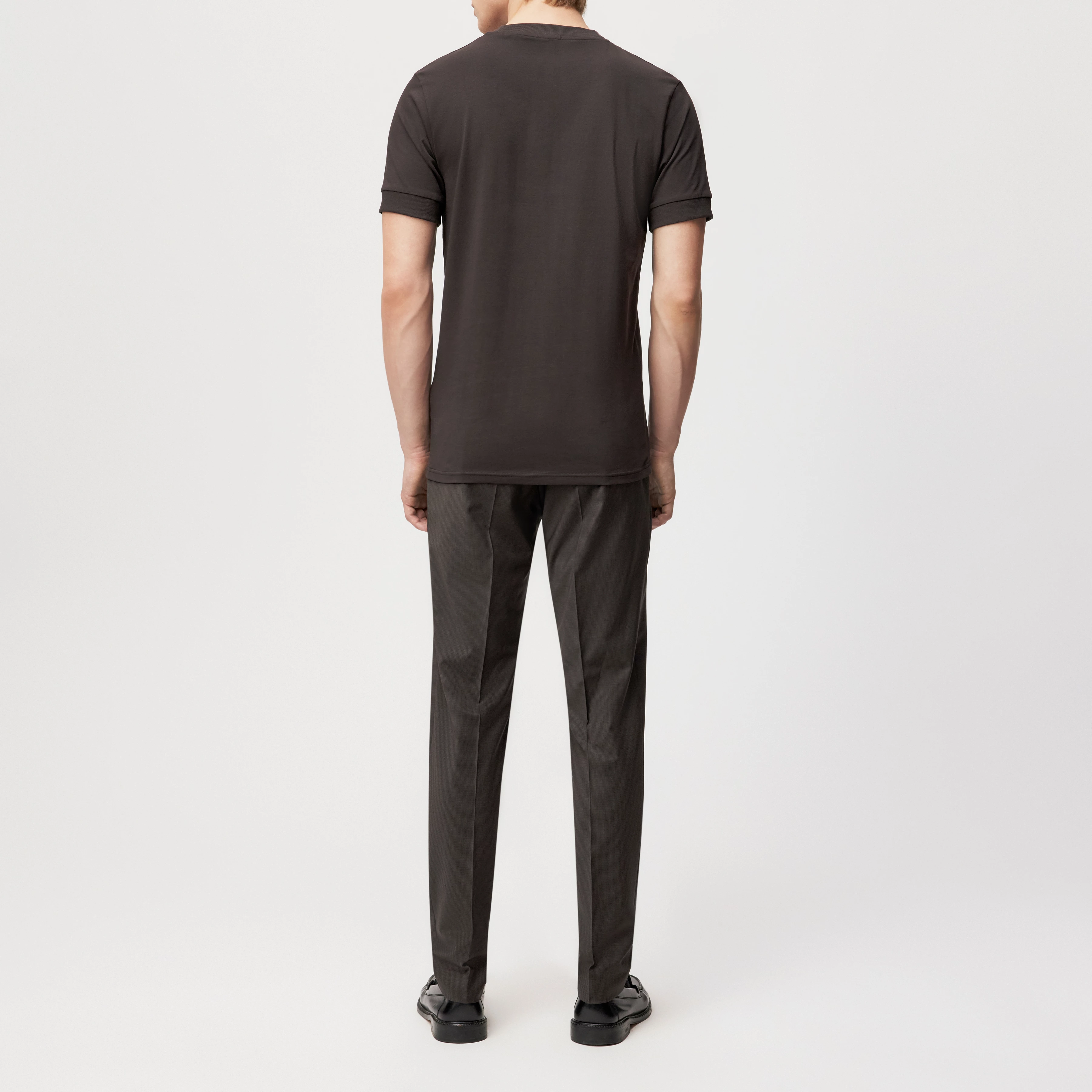 ANTON - Fitted T-Shirt in Baumwolle - Herren - braun - Rückansicht