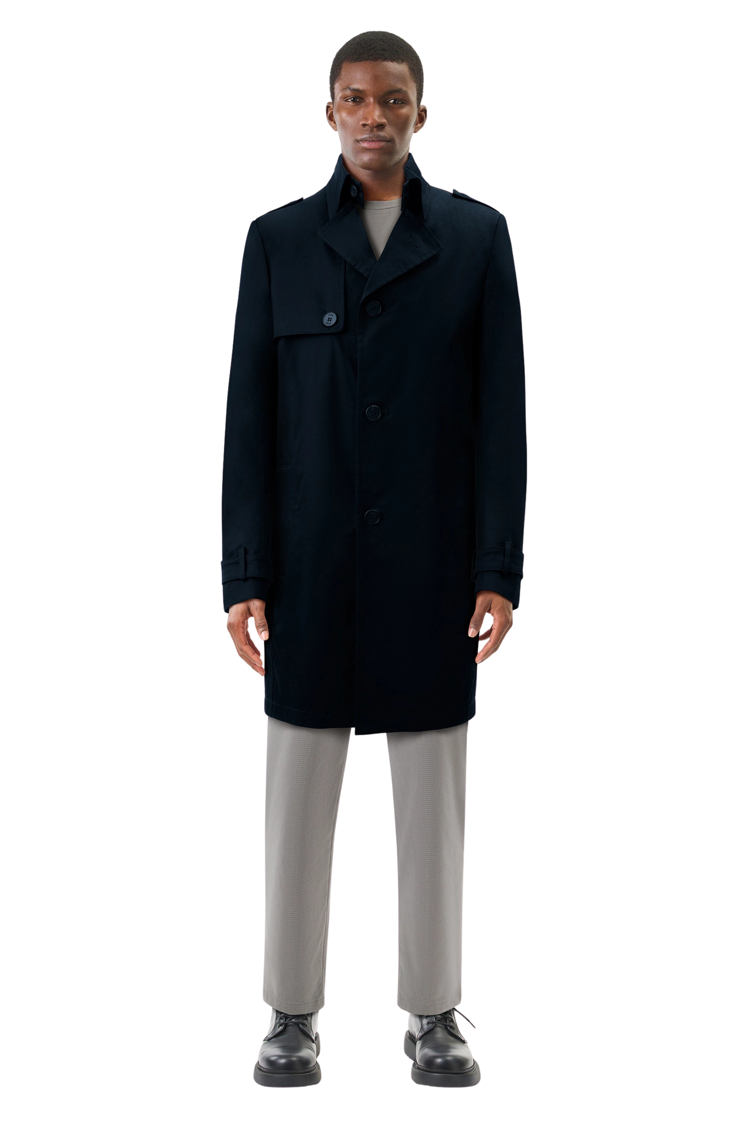 SKOPJE - Trenchcoat in Baumwoll-Gabardine - Herren - schwarz - Ganzkörper-Frontansicht