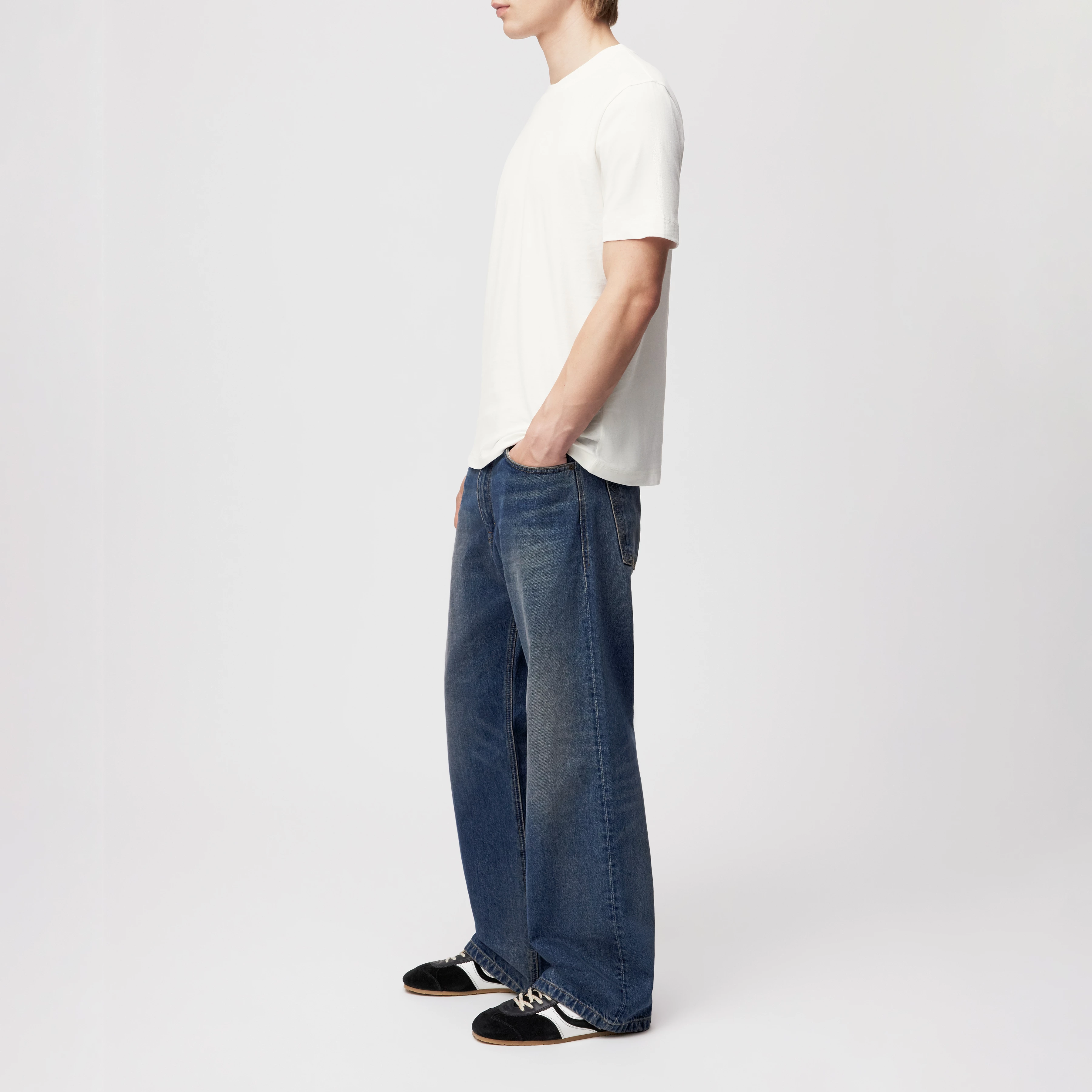 RAPHAEL - T-Shirt in gewaschener Optik - Herren - off white - Seitenansicht