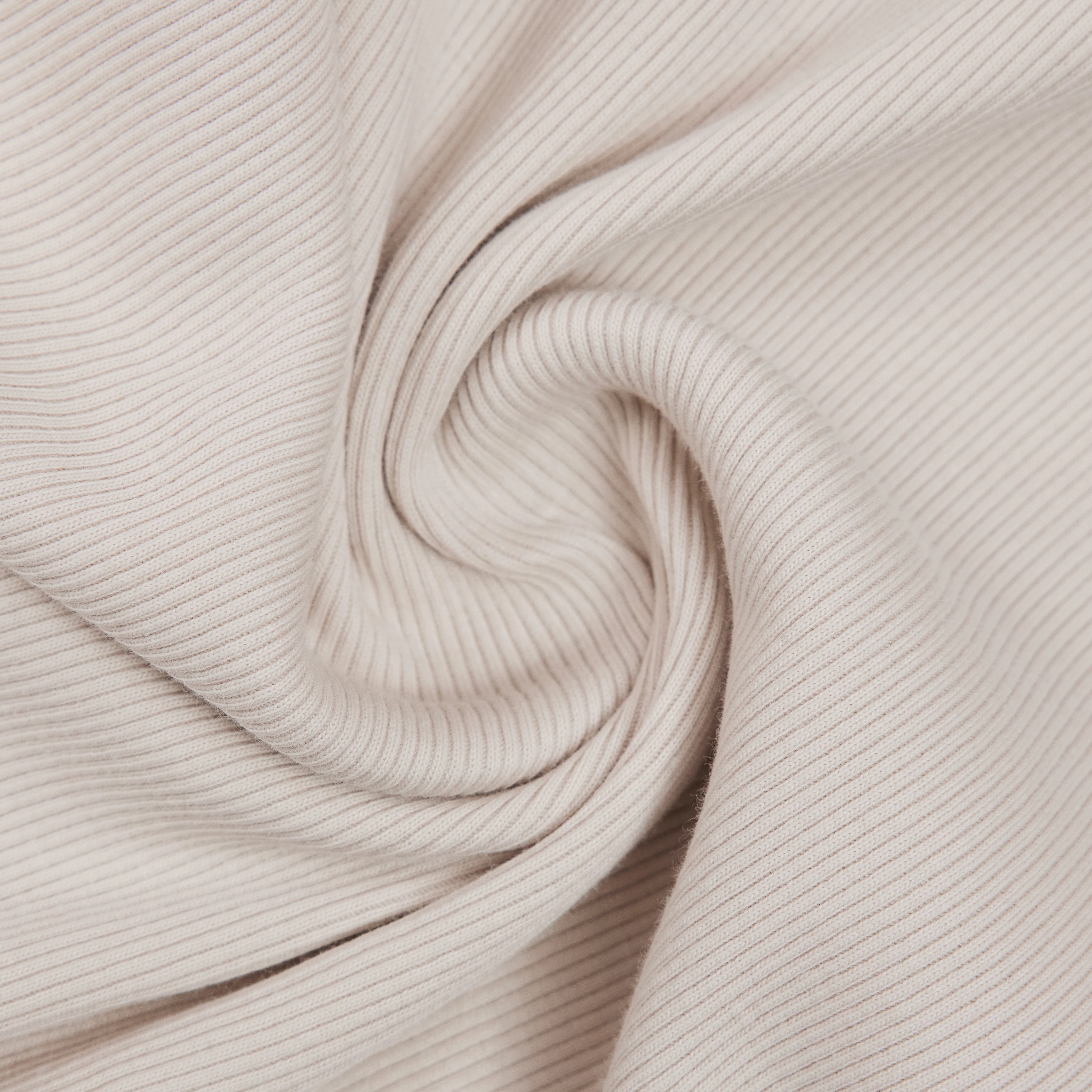 TAVIRA - Ribbed tank top with feminine round neckline - women - beige - Materialbild (B2C)