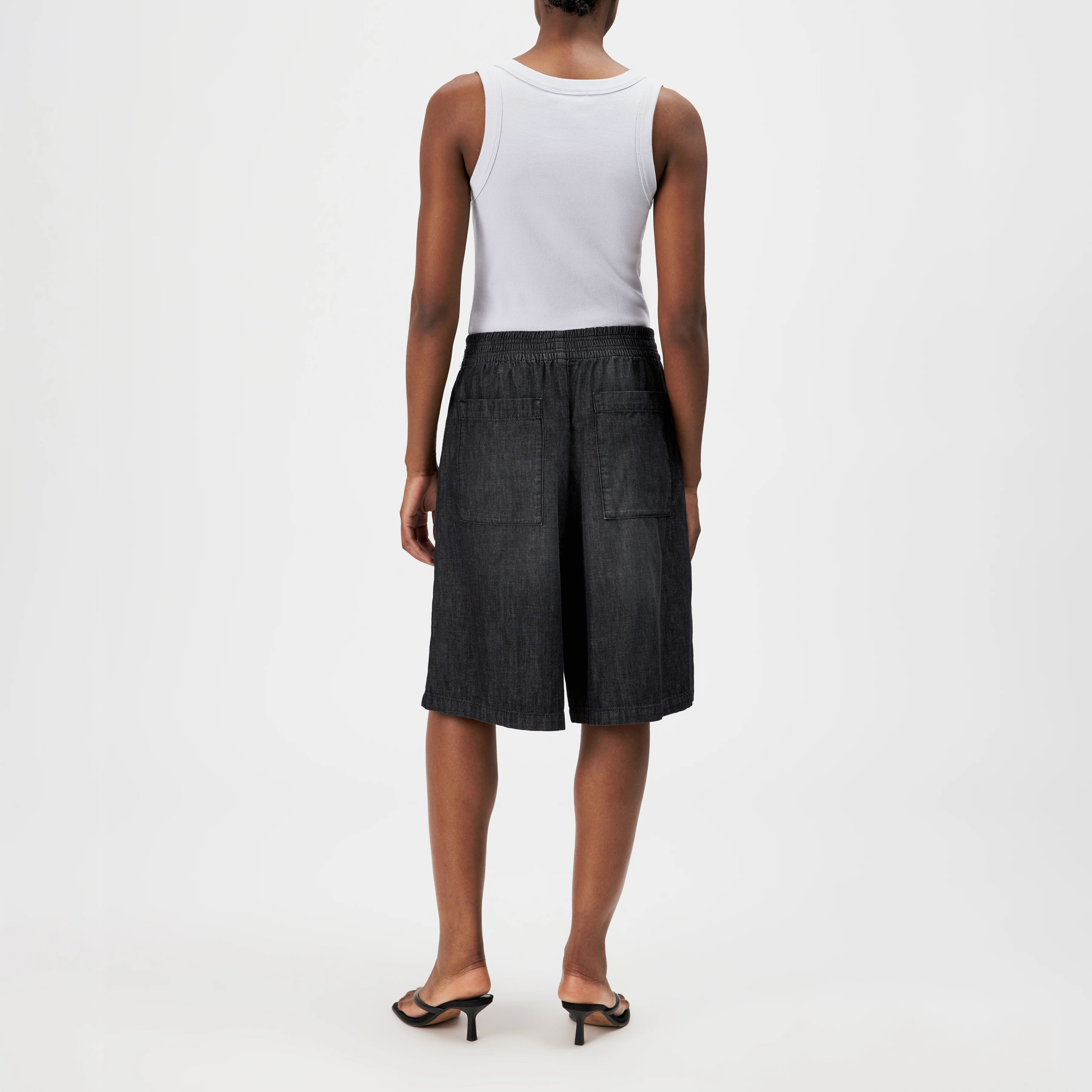RECENT - Bermuda shorts in black denim - women - grey - Rückansicht