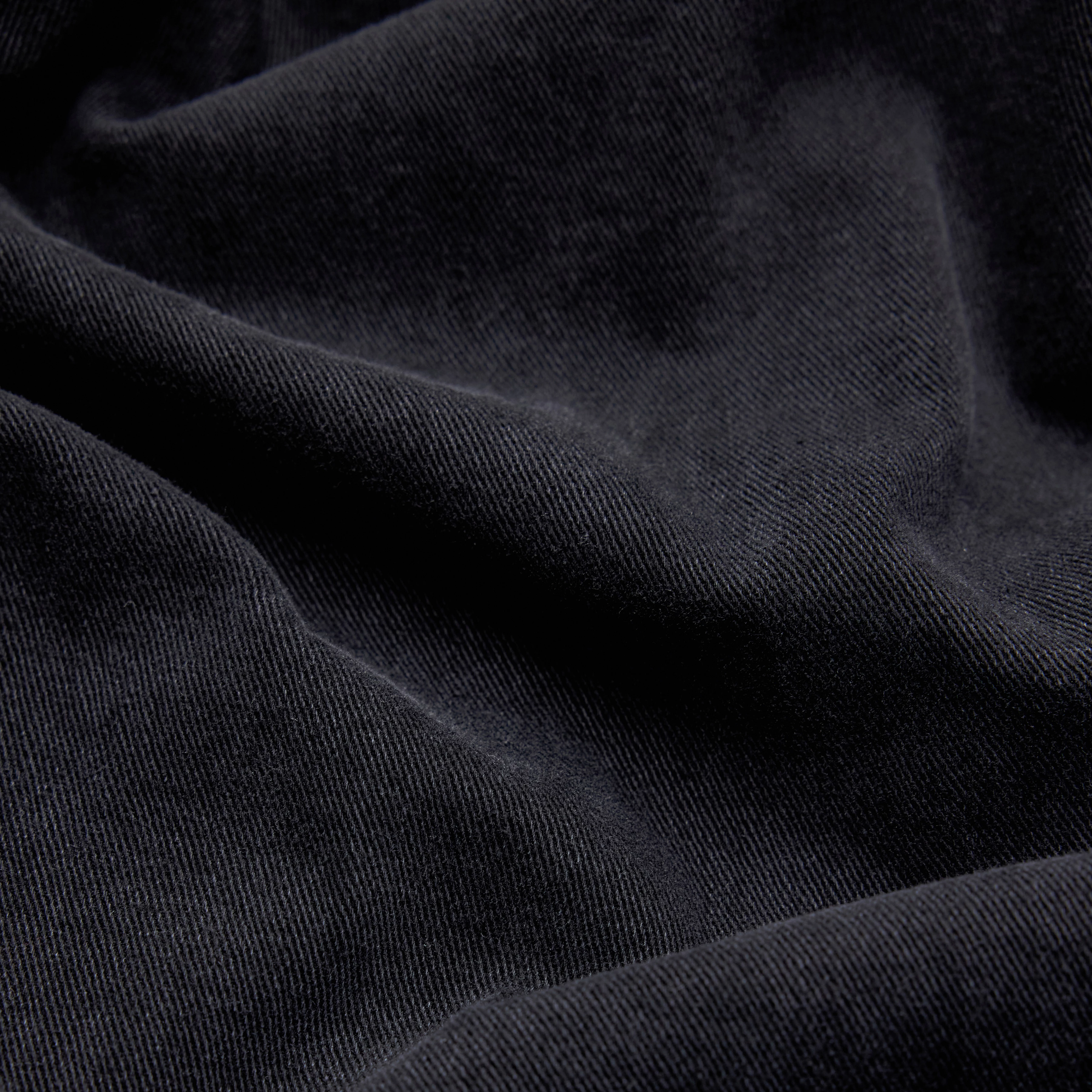 FLOWN - Low-Waist Jeans in Black-Denim - Damen - schwarz - Materialbild (B2C)