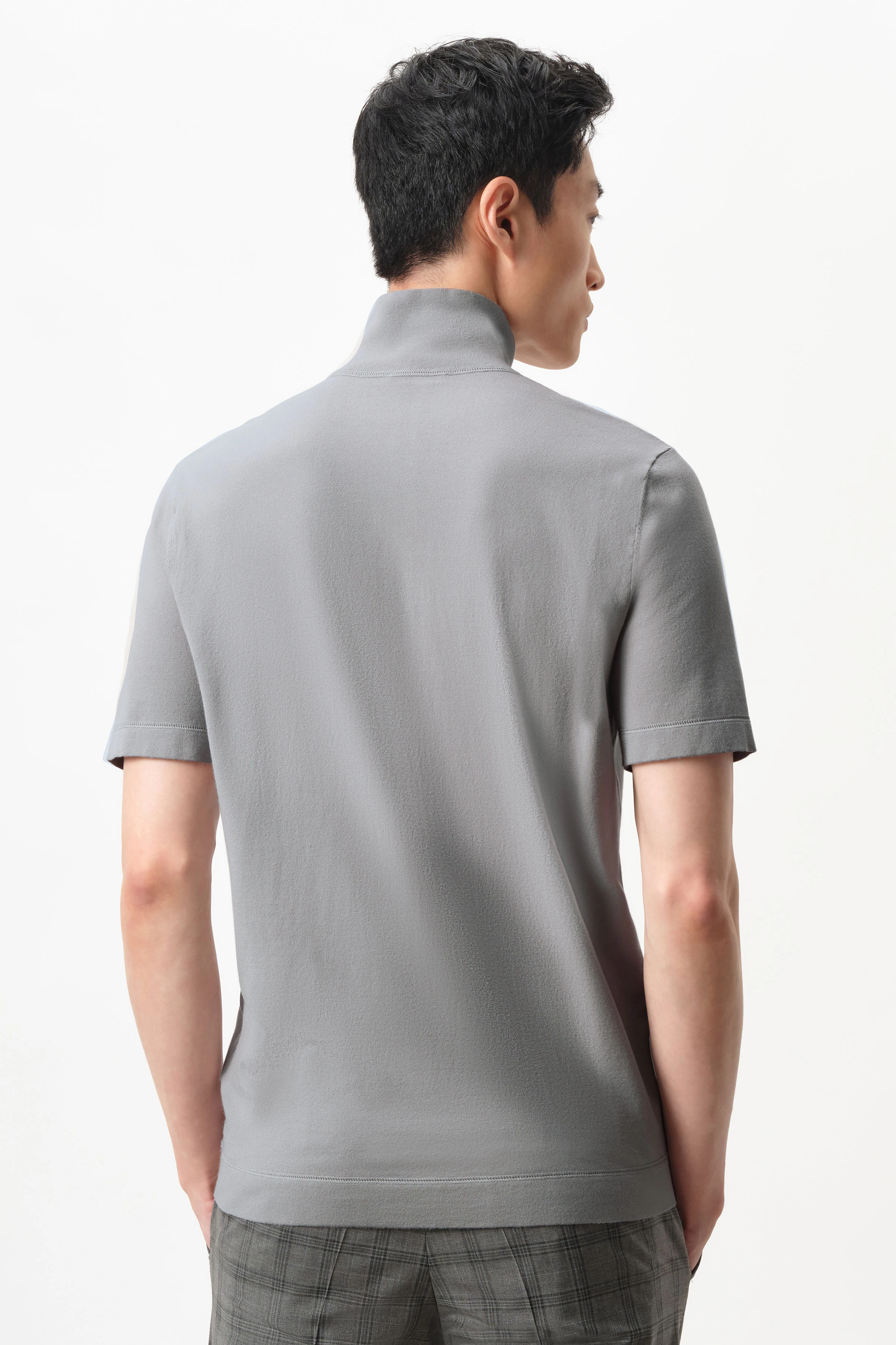 LEANDER - lightweight zip polo - men - grey - Rückansicht