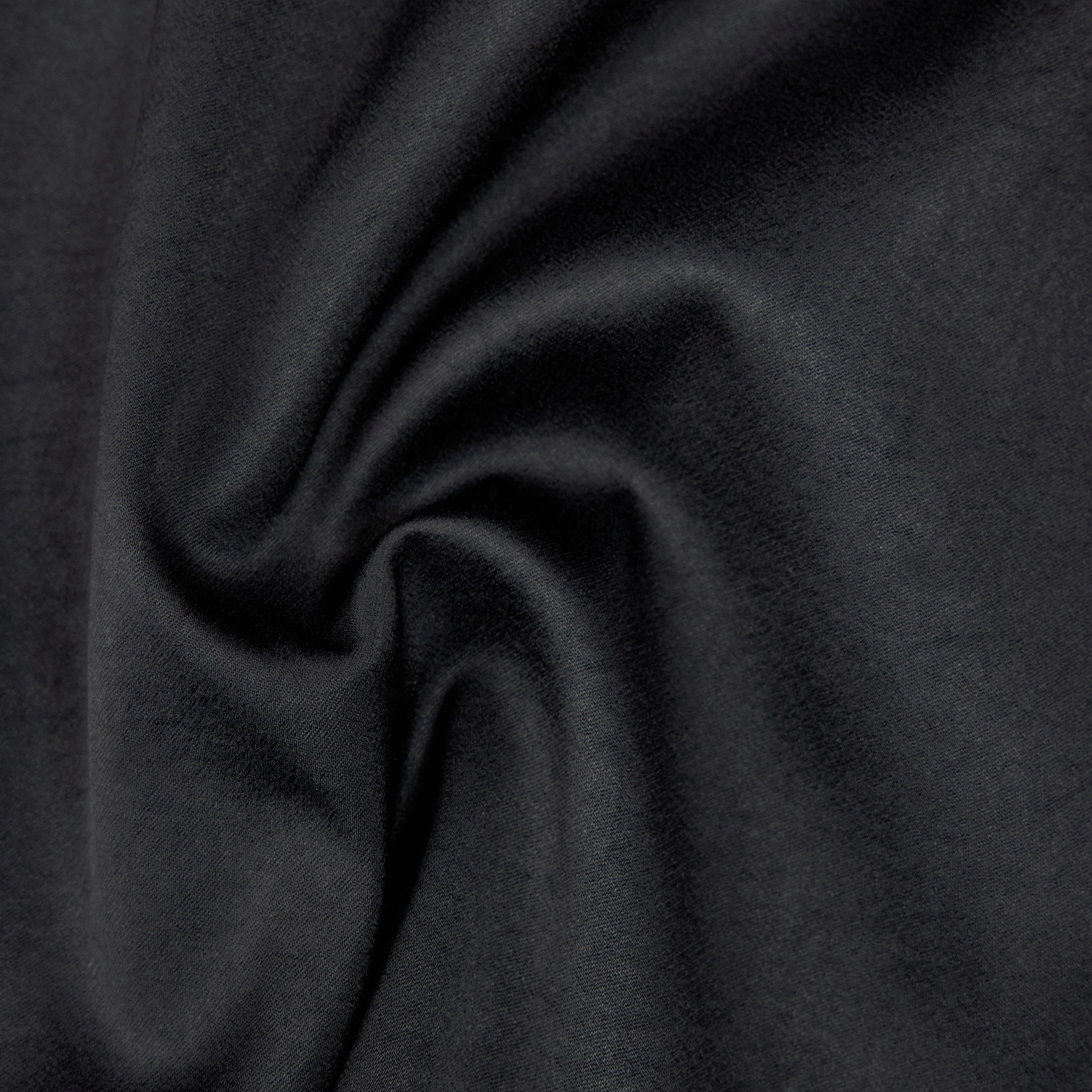 OVINE - Satin stand-up collar dress - women - black - Materialbild (B2C)